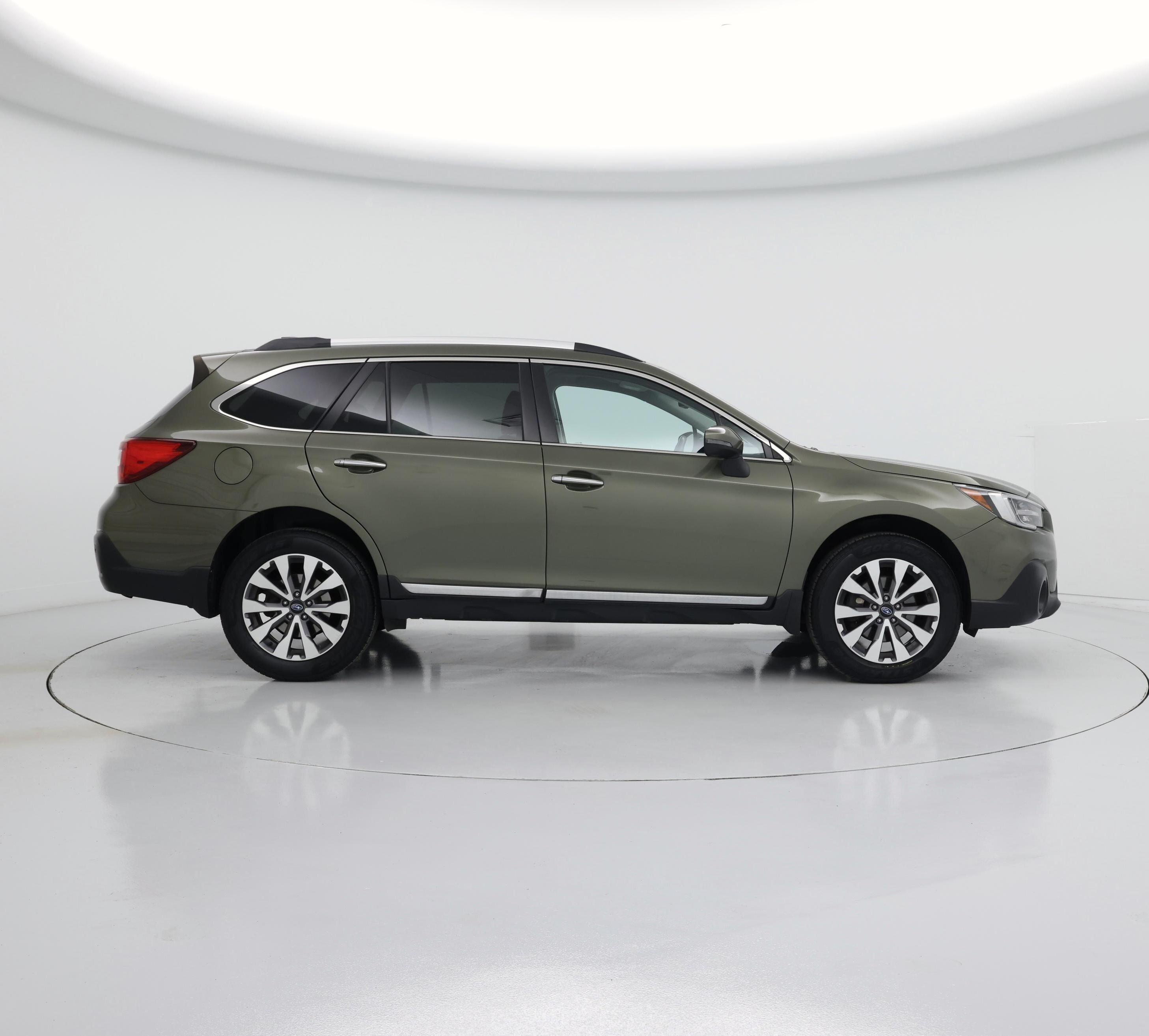 Thumbnail: 2018 Subaru Outback - 7