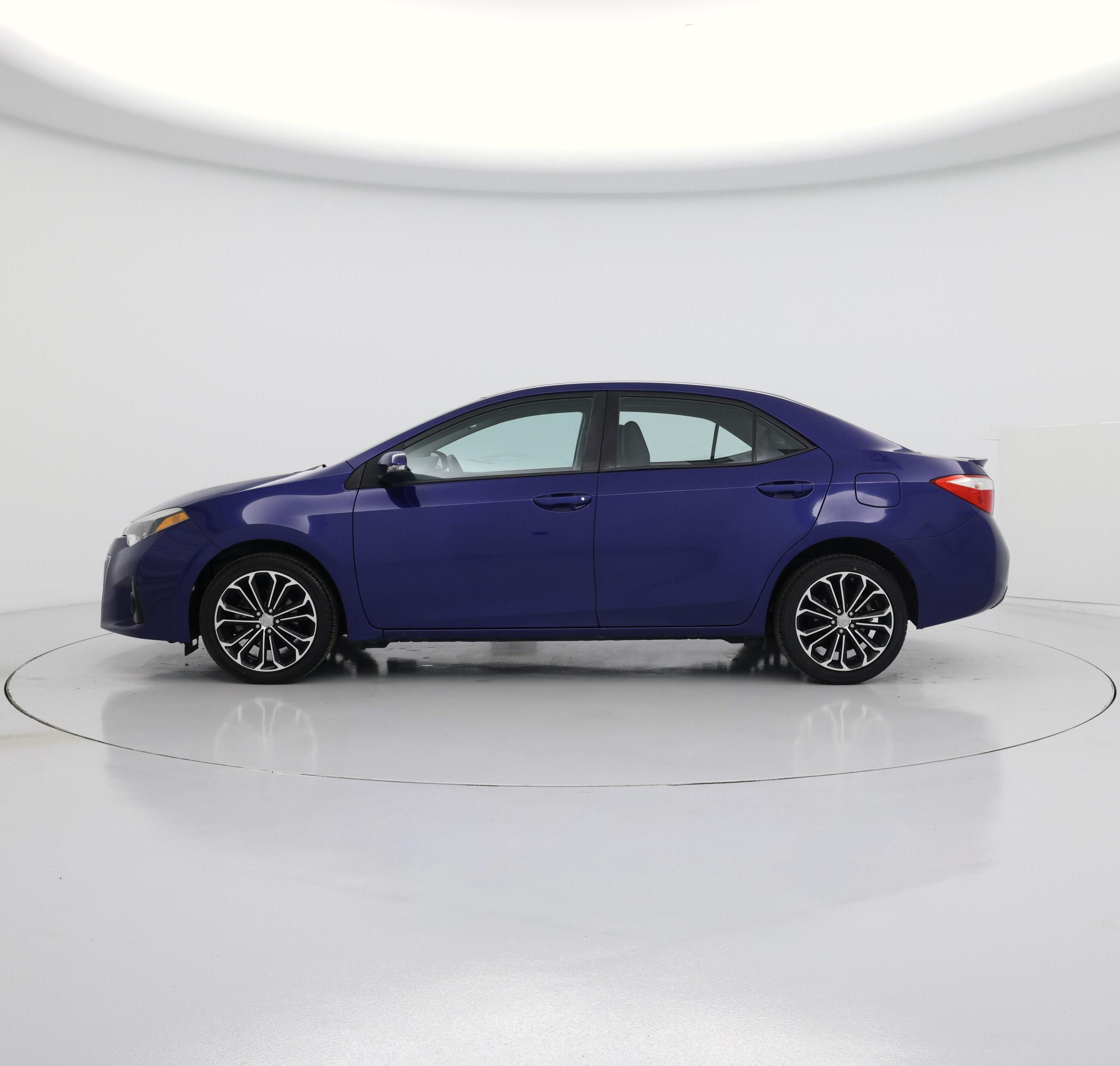 Thumbnail: 2016 Toyota Corolla - 3