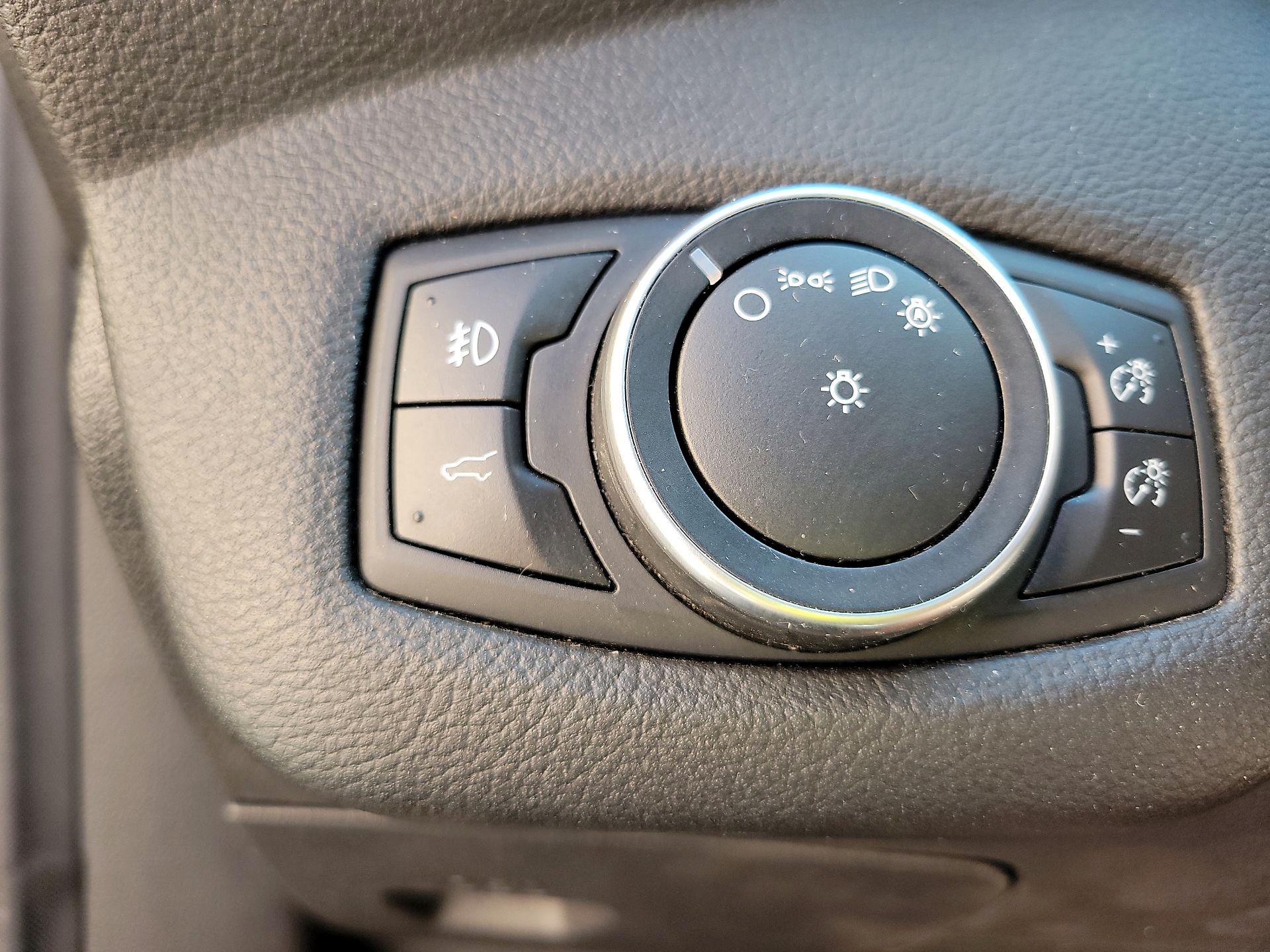 Thumbnail: 2018 Ford Escape - 11