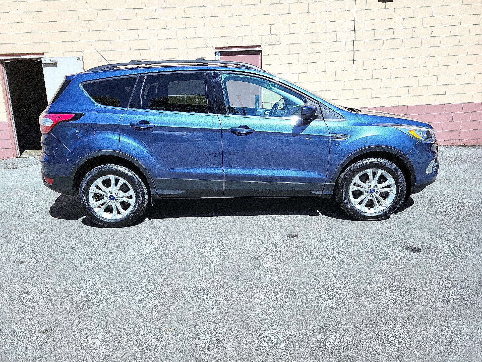 Thumbnail: 2018 Ford Escape - 4