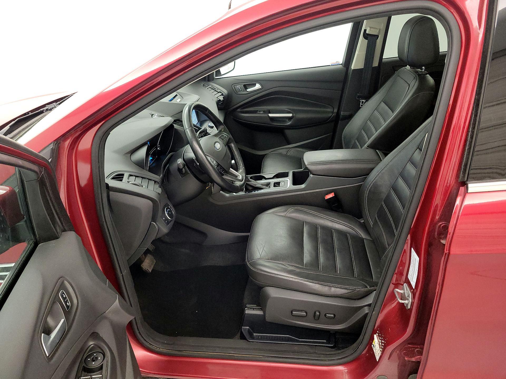 Thumbnail: 2017 Ford Escape - 11