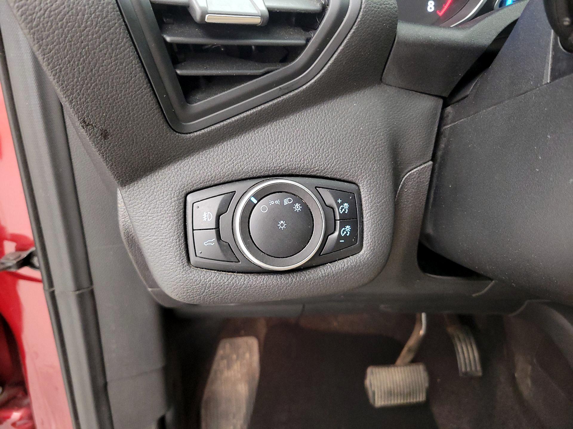 Thumbnail: 2017 Ford Escape - 13