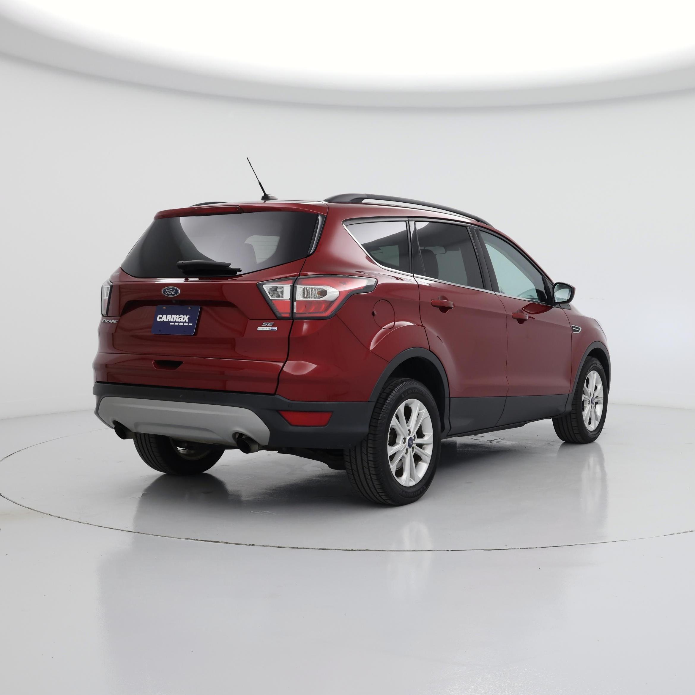 Thumbnail: 2017 Ford Escape - 8