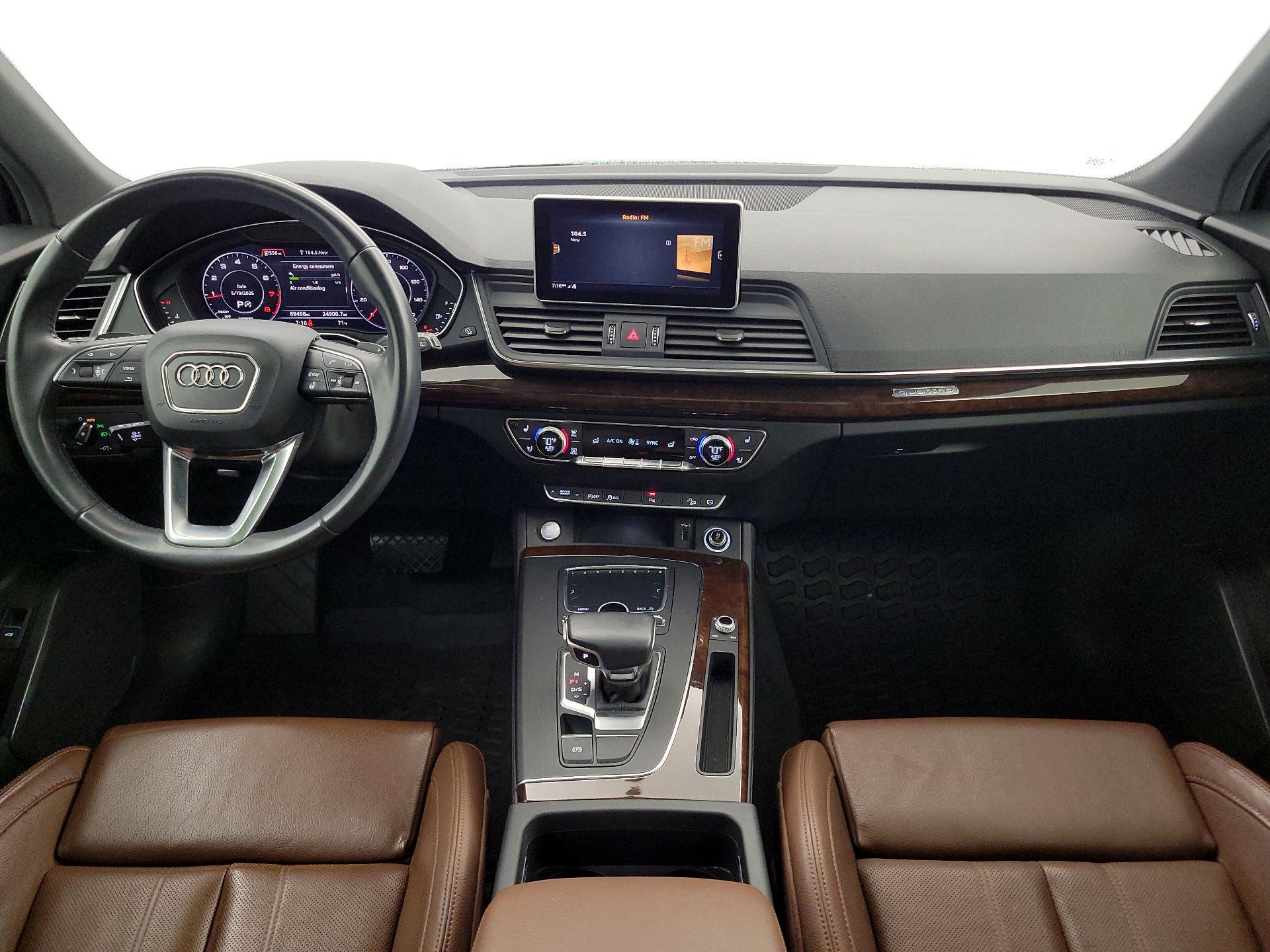 Thumbnail: 2020 Audi Q5 - 9