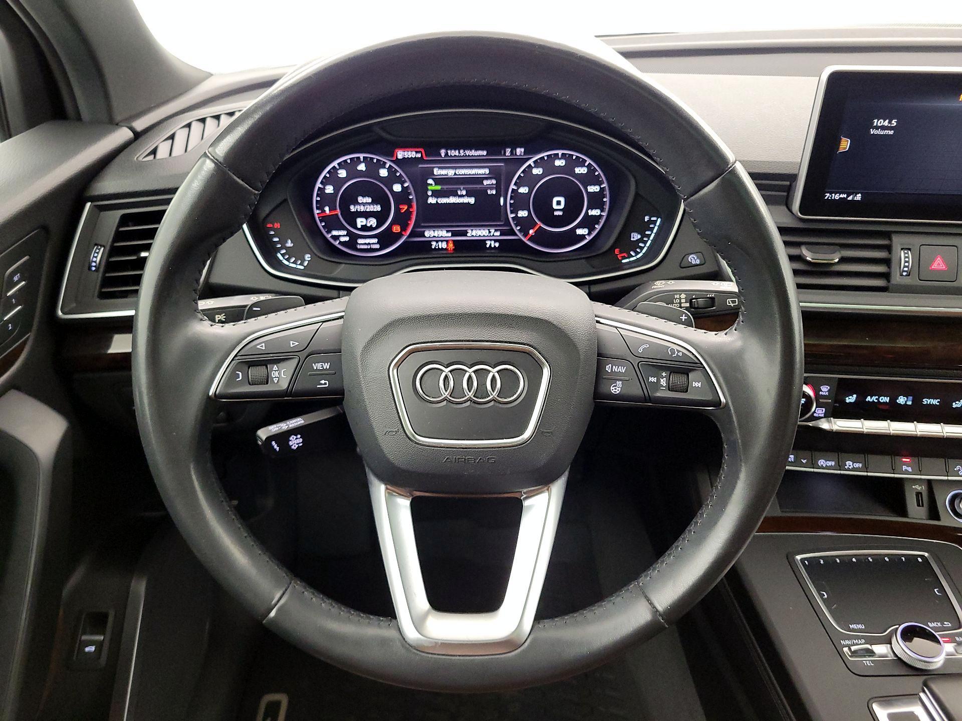 Thumbnail: 2020 Audi Q5 - 10