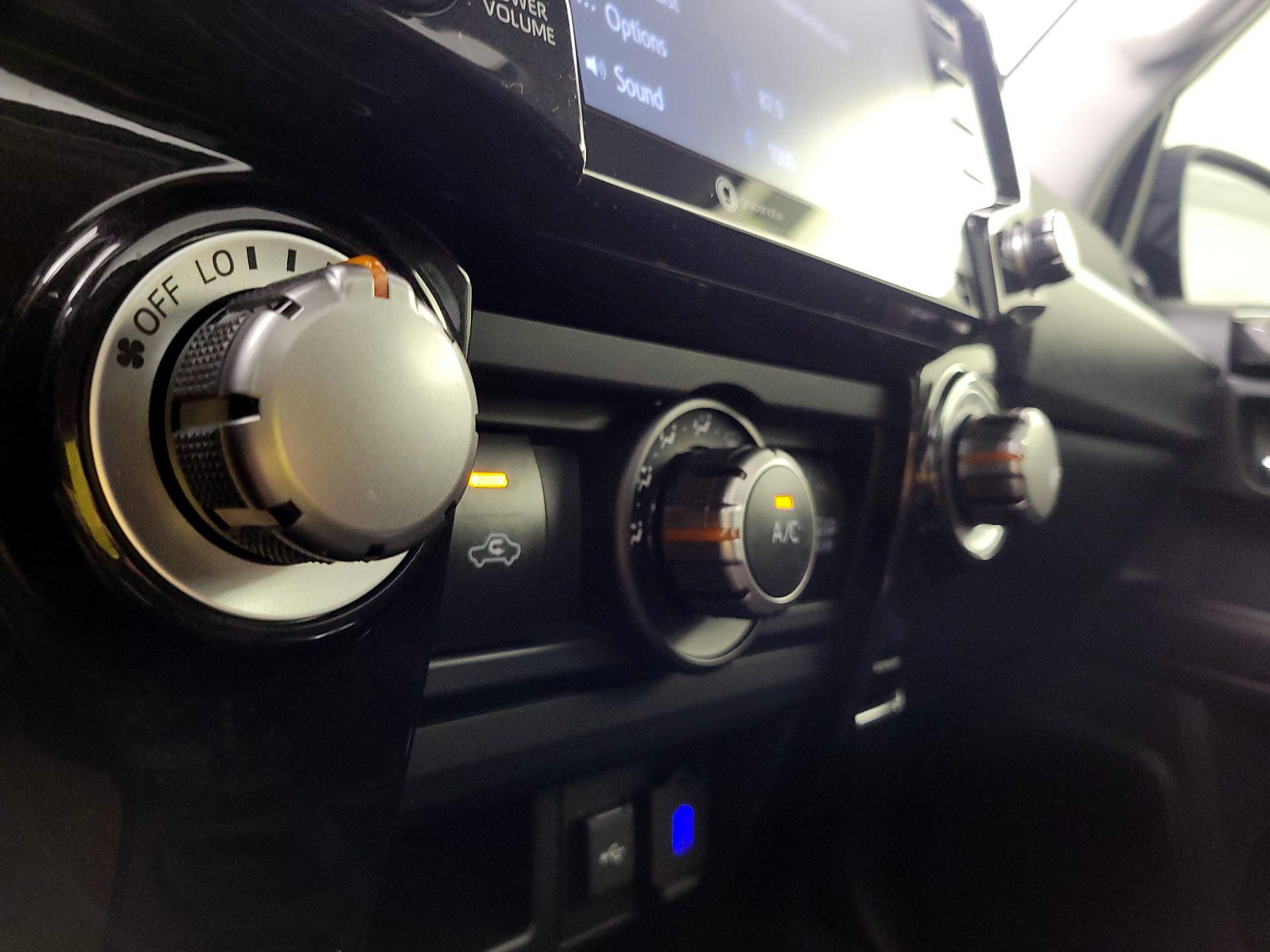 Thumbnail: 2024 Toyota 4Runner - 17