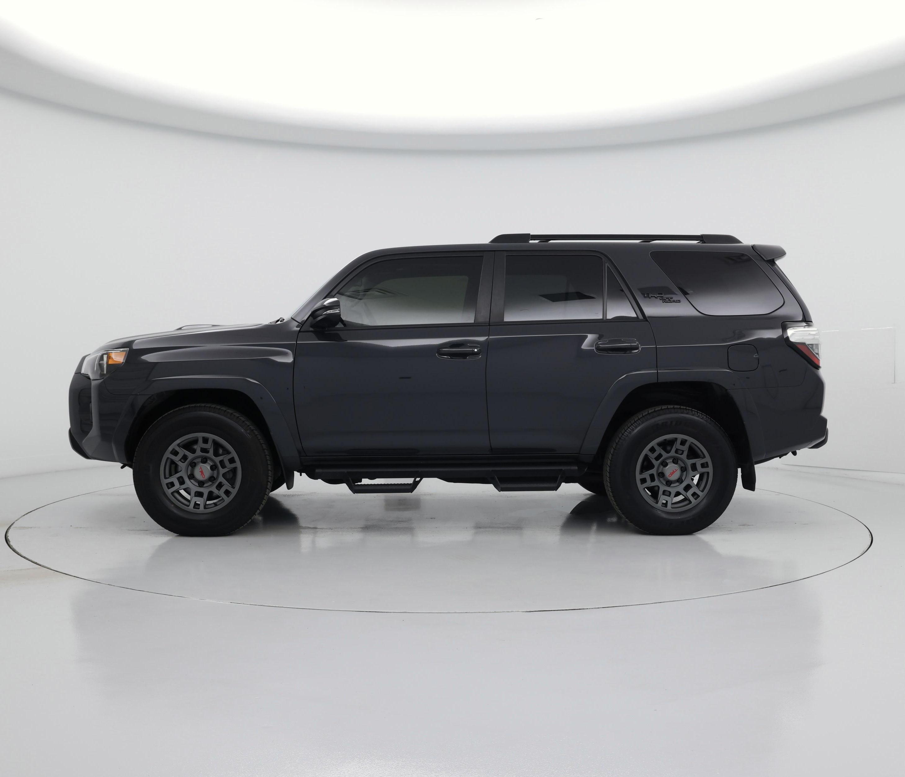 Thumbnail: 2024 Toyota 4Runner - 3