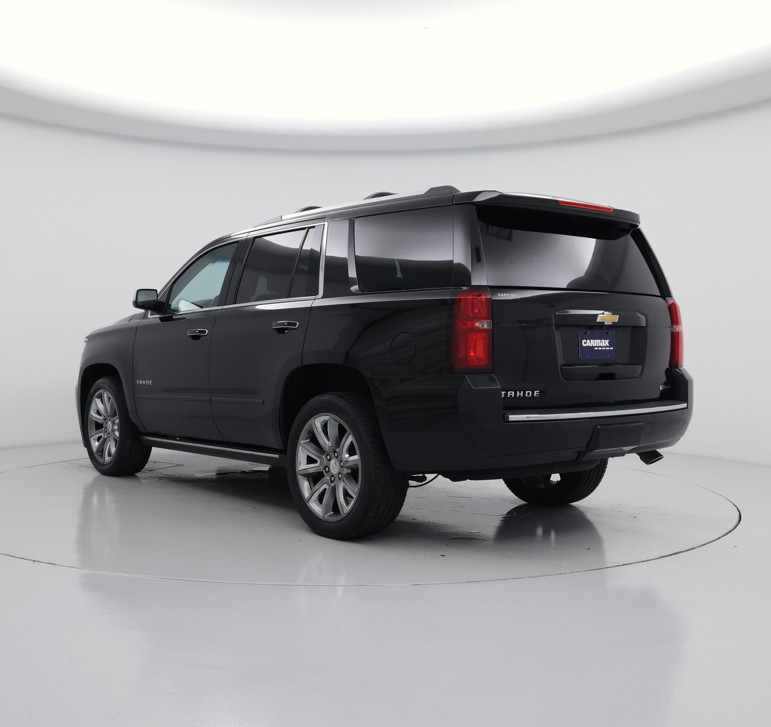 Thumbnail: 2017 Chevrolet Tahoe - 2