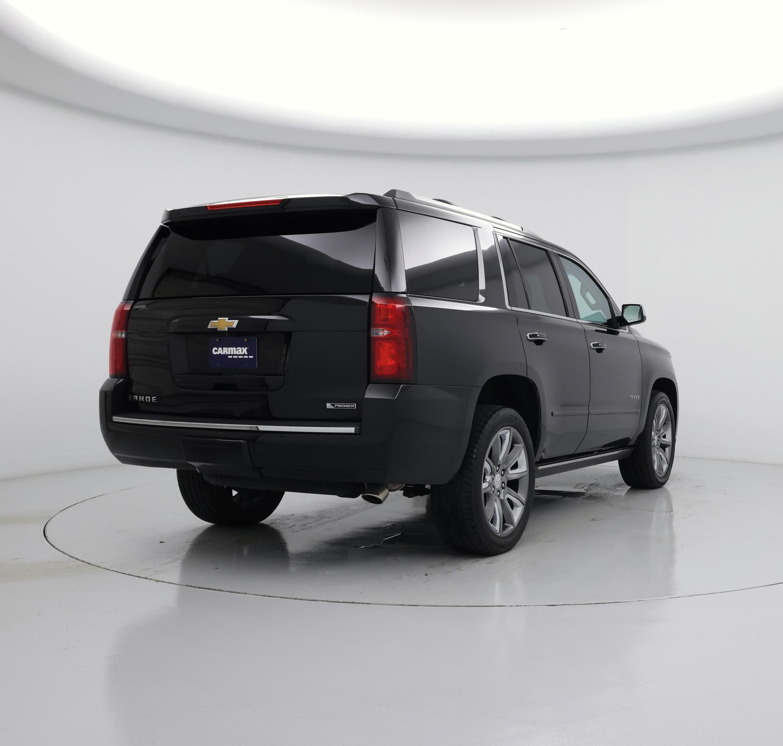 Thumbnail: 2017 Chevrolet Tahoe - 8