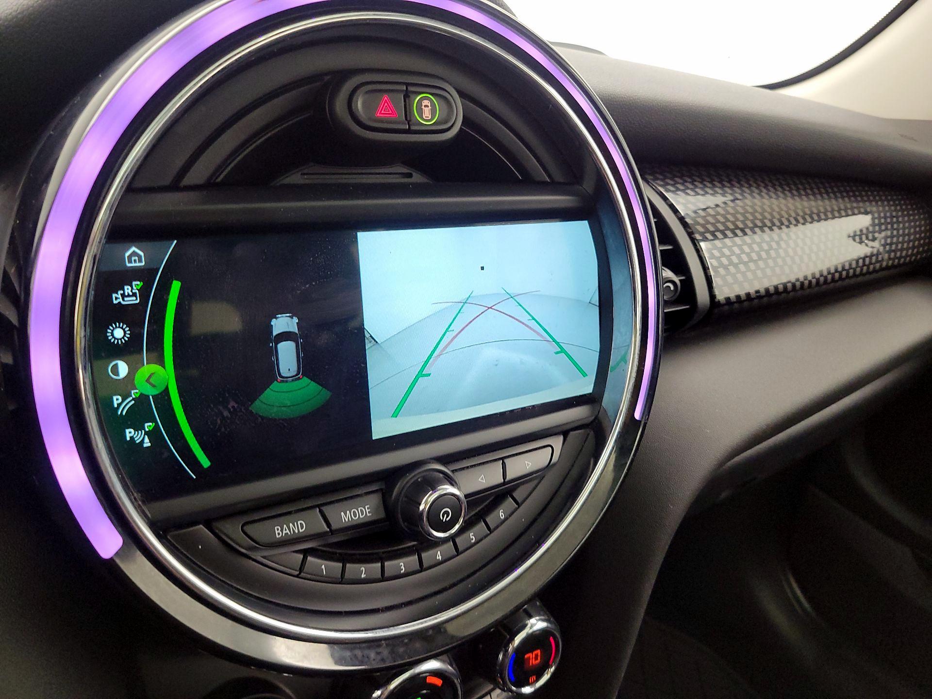 Thumbnail: 2019 MINI Cooper Hardtop - 15