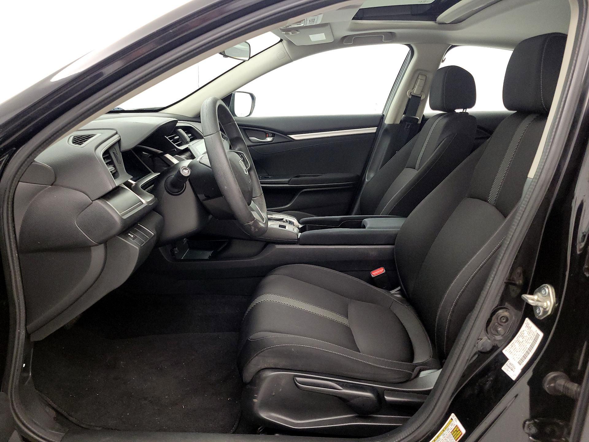 Thumbnail: 2016 Honda Civic - 11