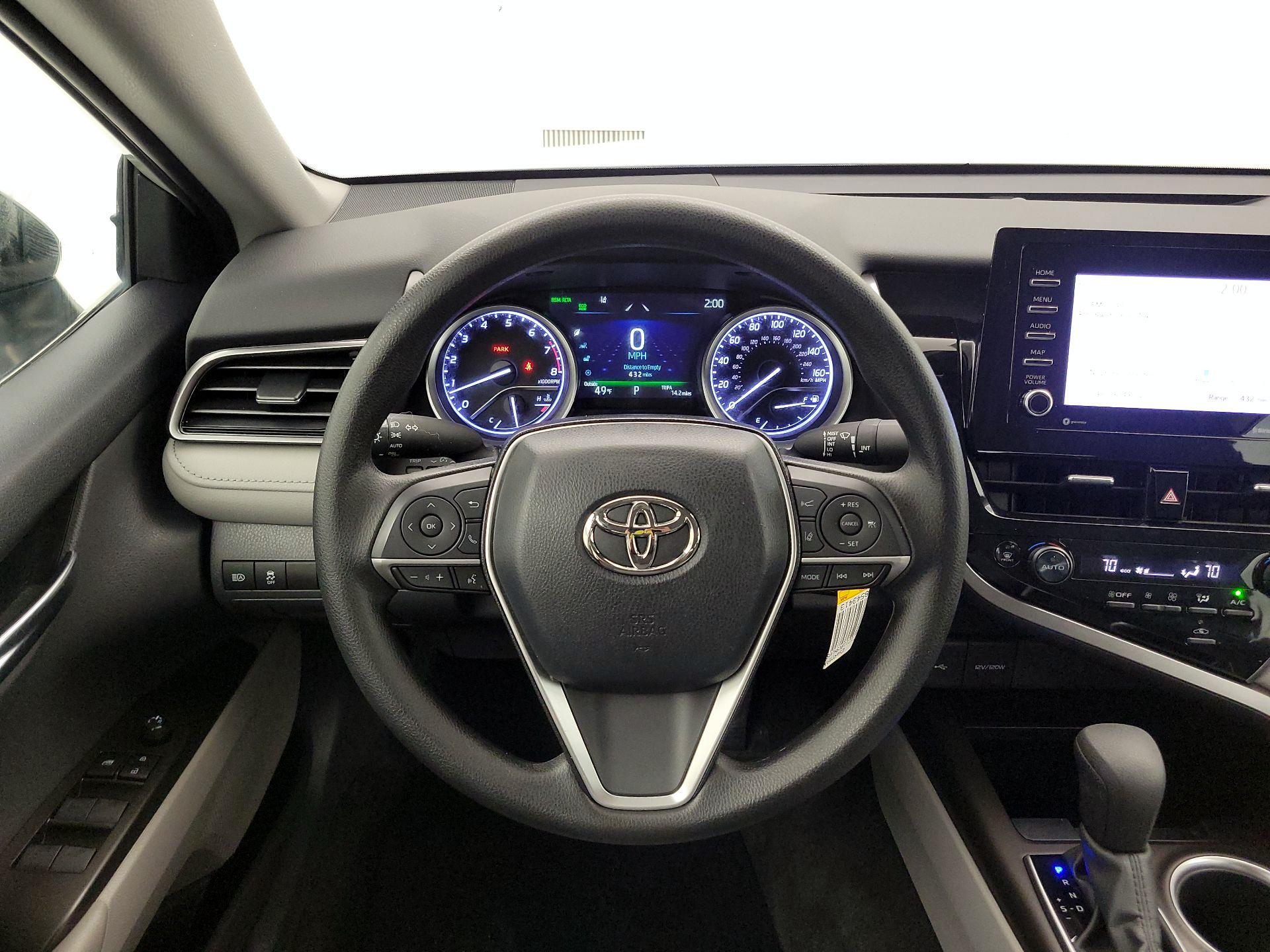 Thumbnail: 2022 Toyota Camry - 10