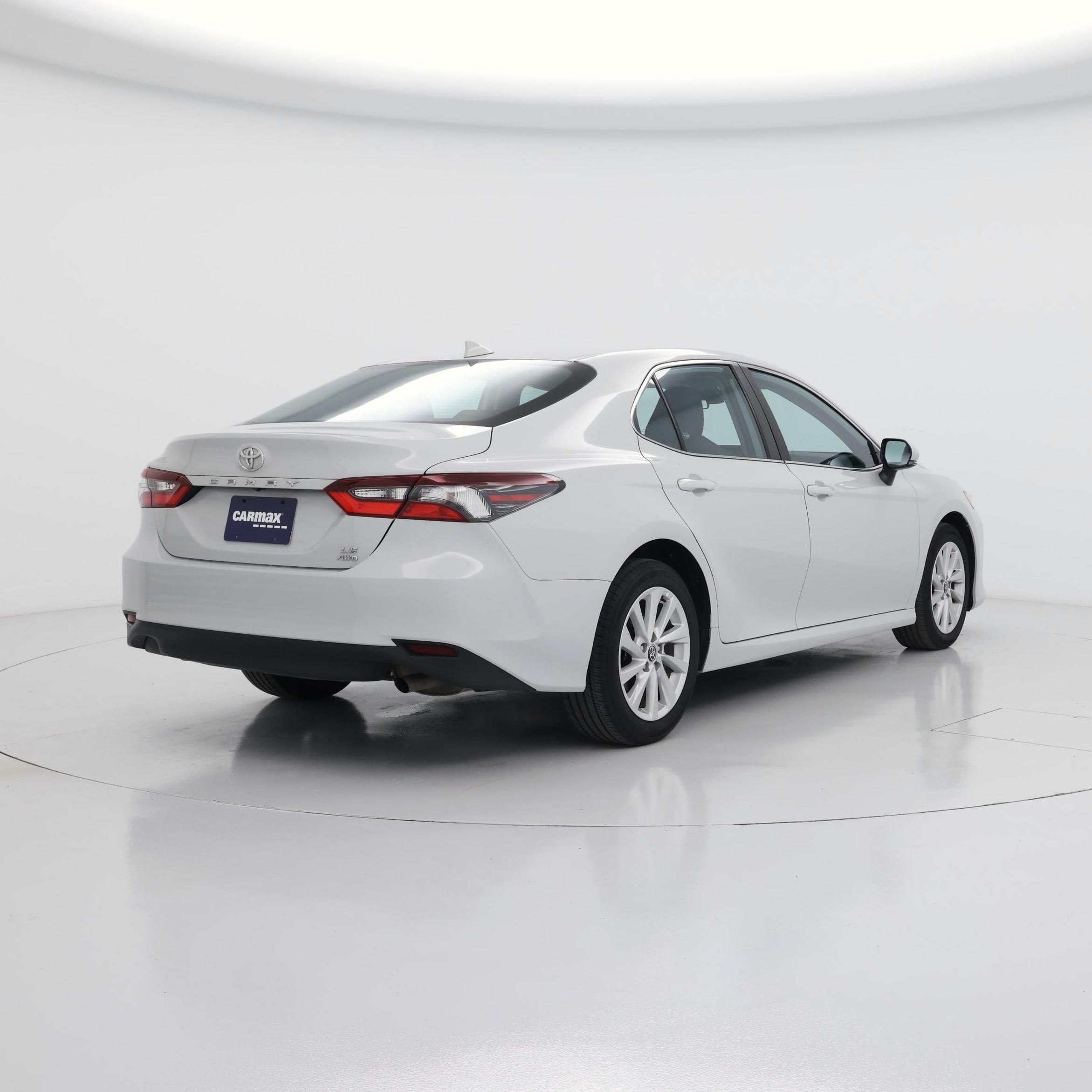 Thumbnail: 2022 Toyota Camry - 8