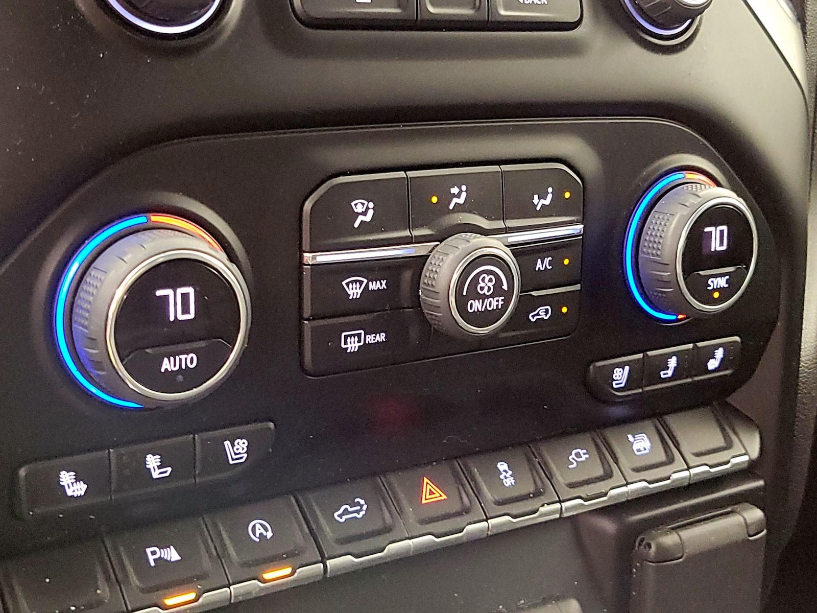 2022 Chevrolet Silverado 1500 Limited LTZ - Photo 17