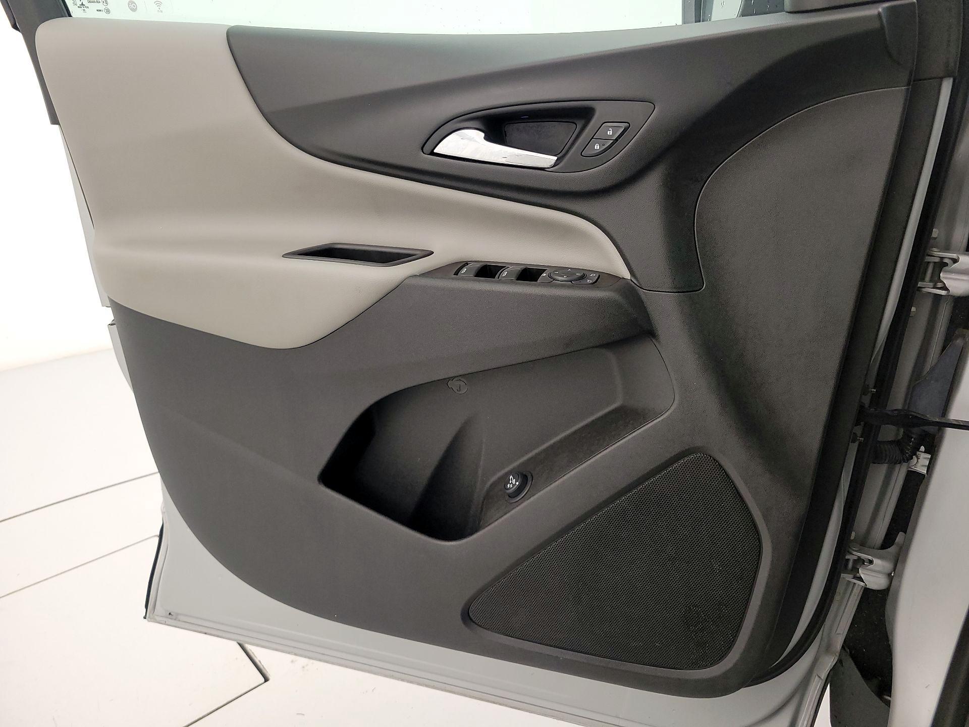 Thumbnail: 2021 Chevrolet Equinox - 12