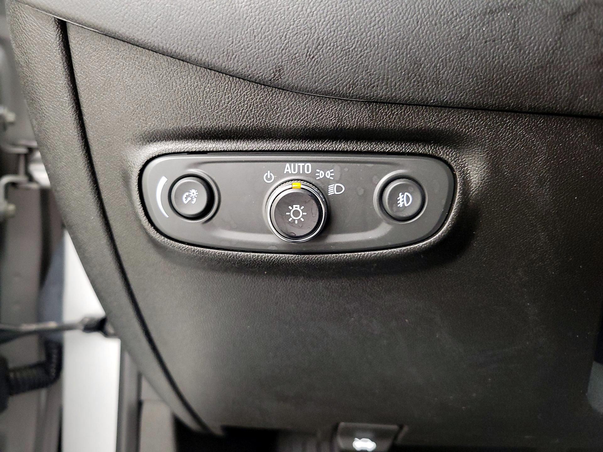 Thumbnail: 2021 Chevrolet Equinox - 13