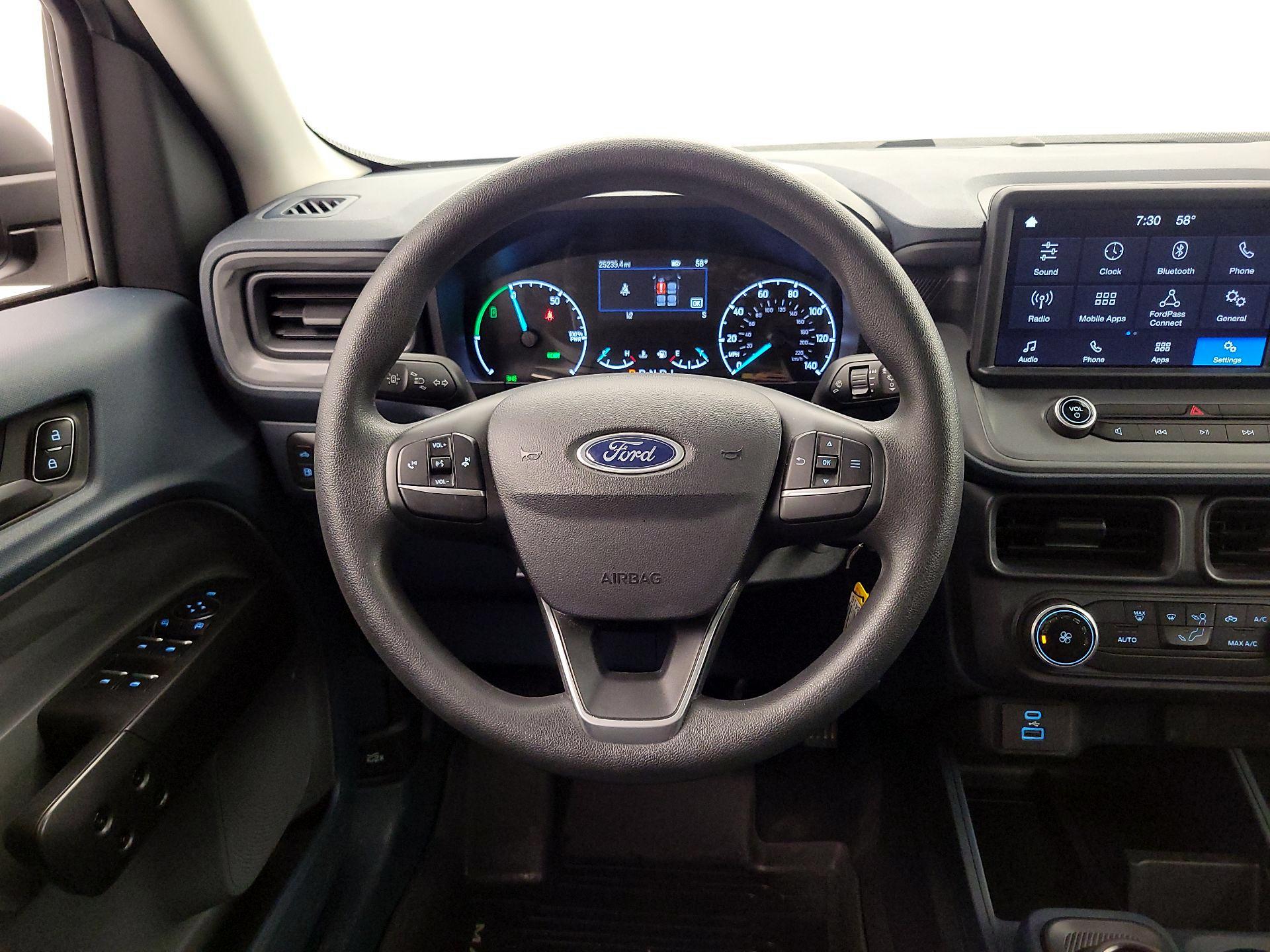 Thumbnail: 2022 Ford Maverick - 10