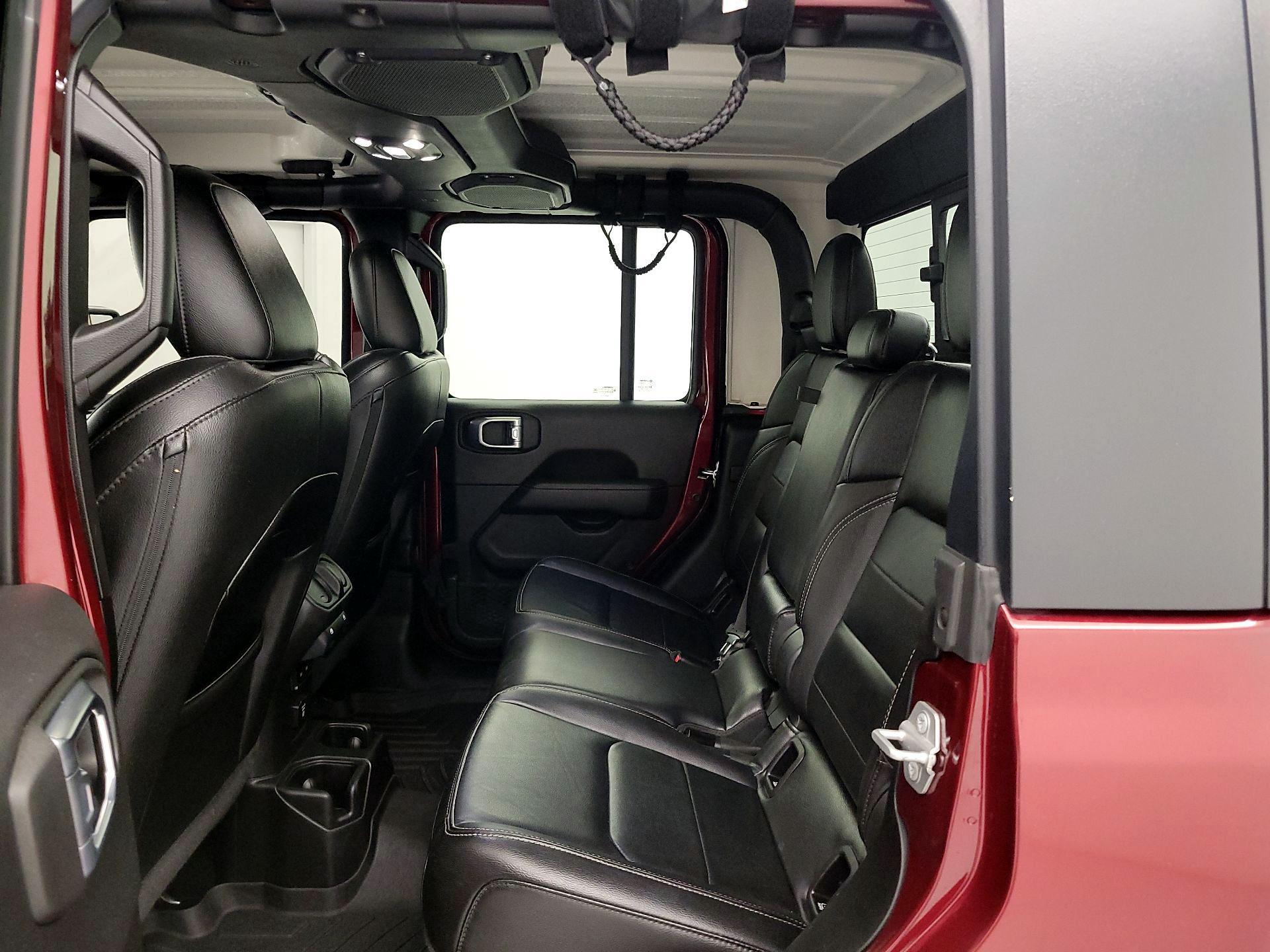 Thumbnail: 2021 Jeep Gladiator - 20