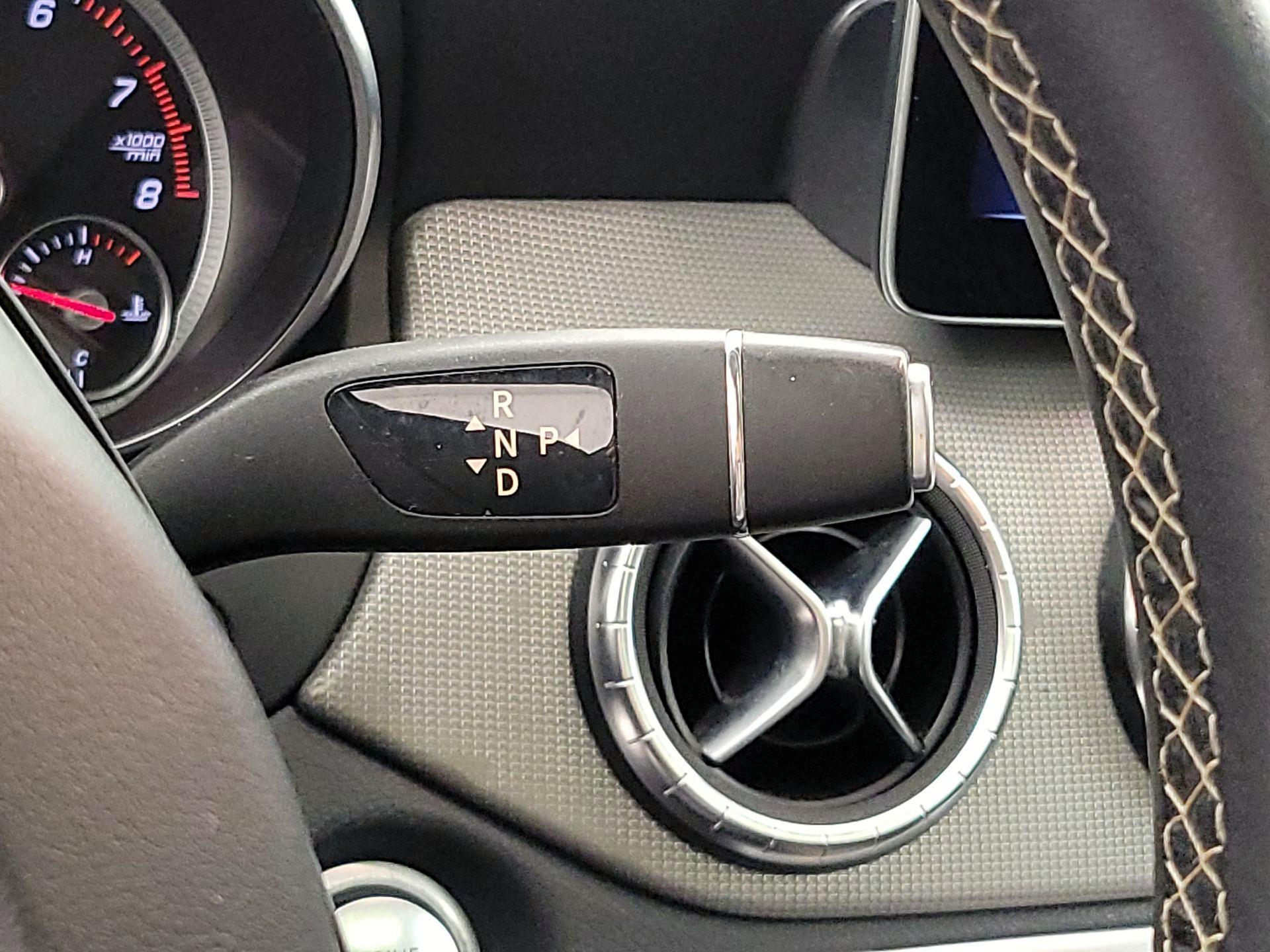 Thumbnail: 2018 Mercedes-Benz CLA - 17