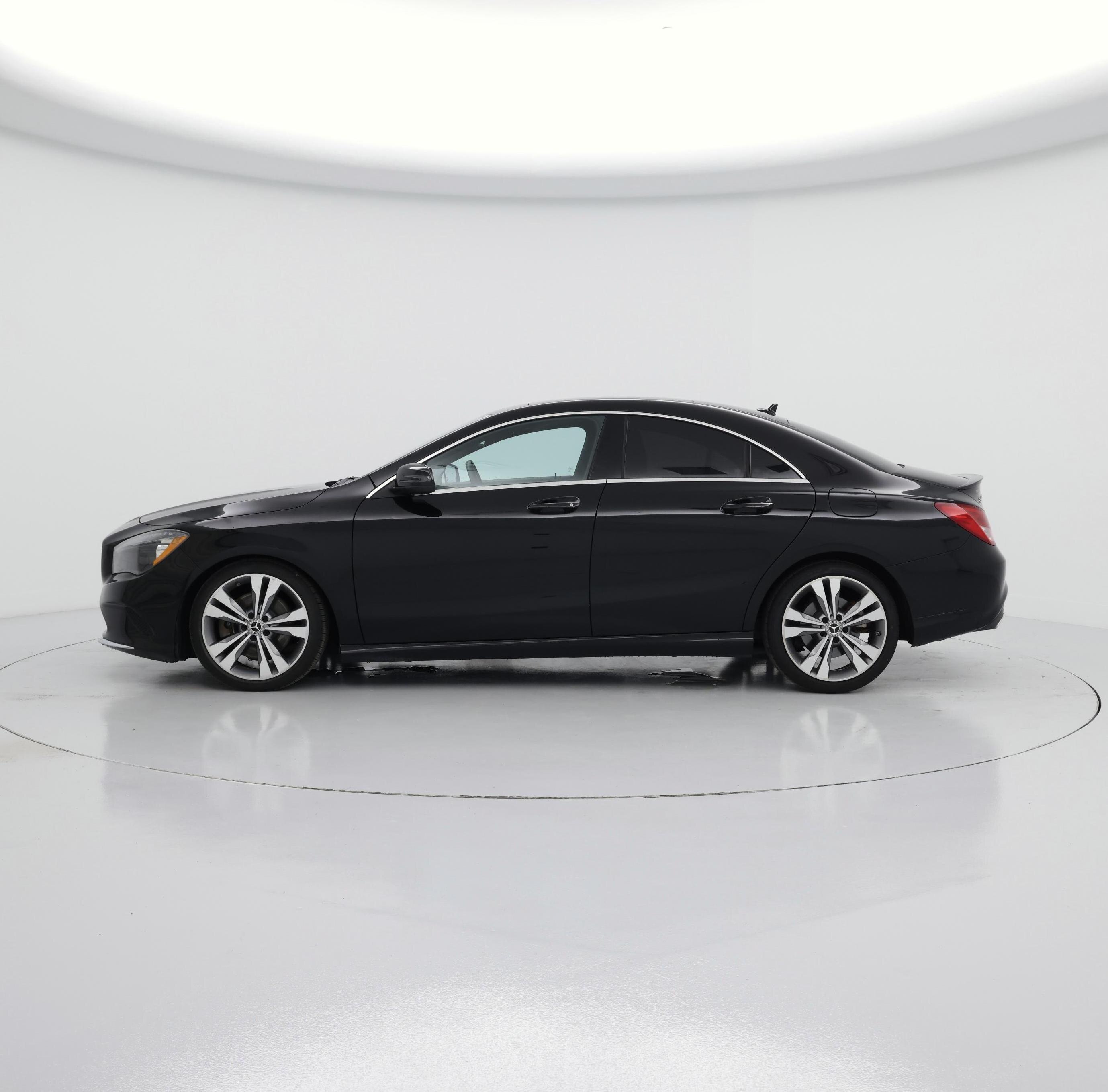 Thumbnail: 2018 Mercedes-Benz CLA - 3