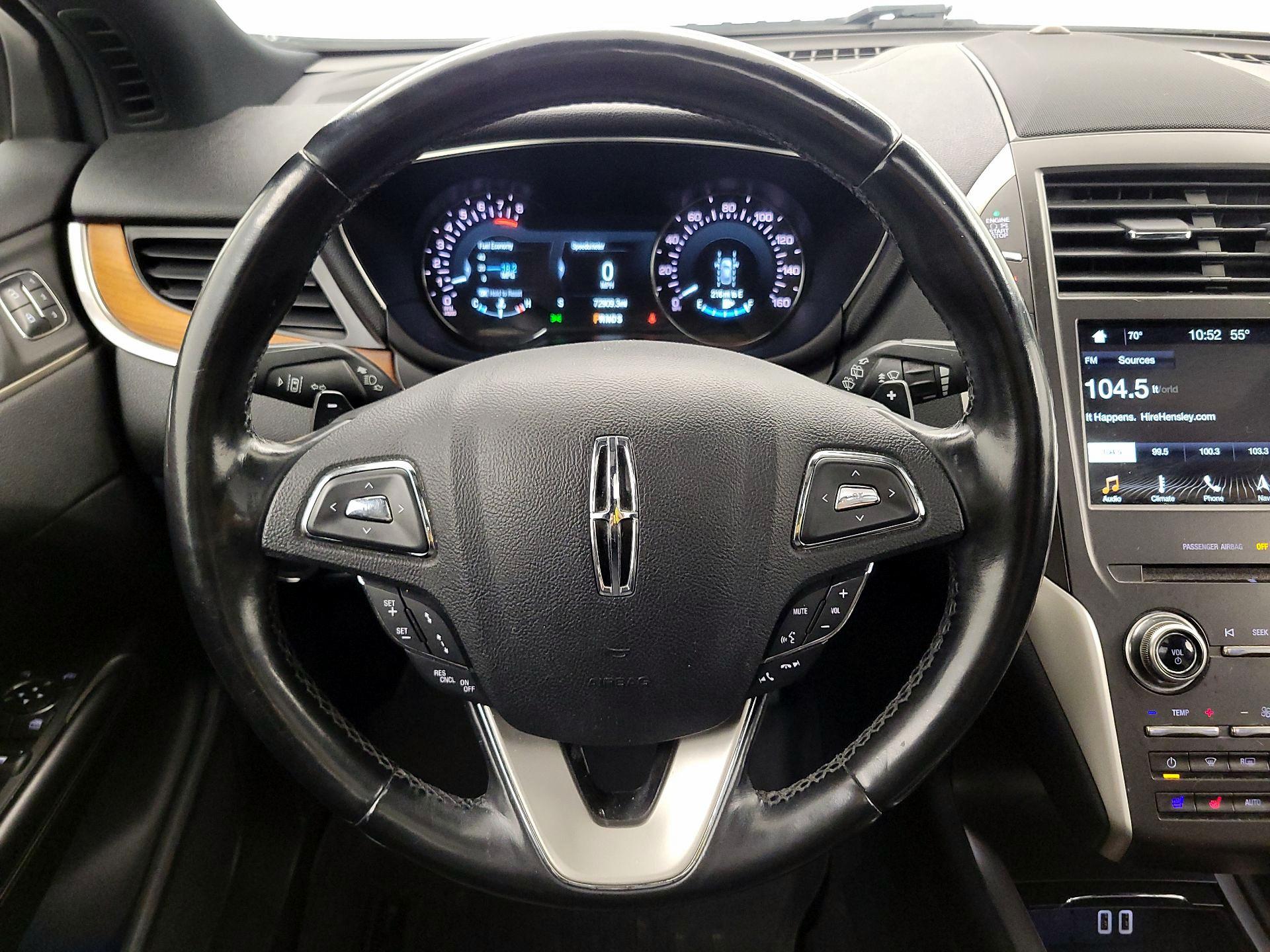 Thumbnail: 2017 Lincoln MKC - 10