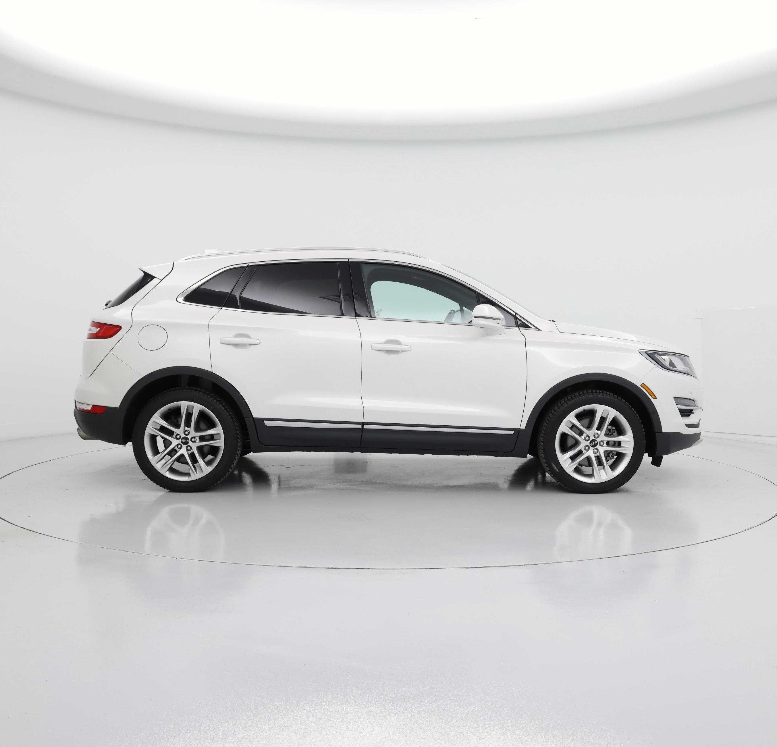 Thumbnail: 2017 Lincoln MKC - 7