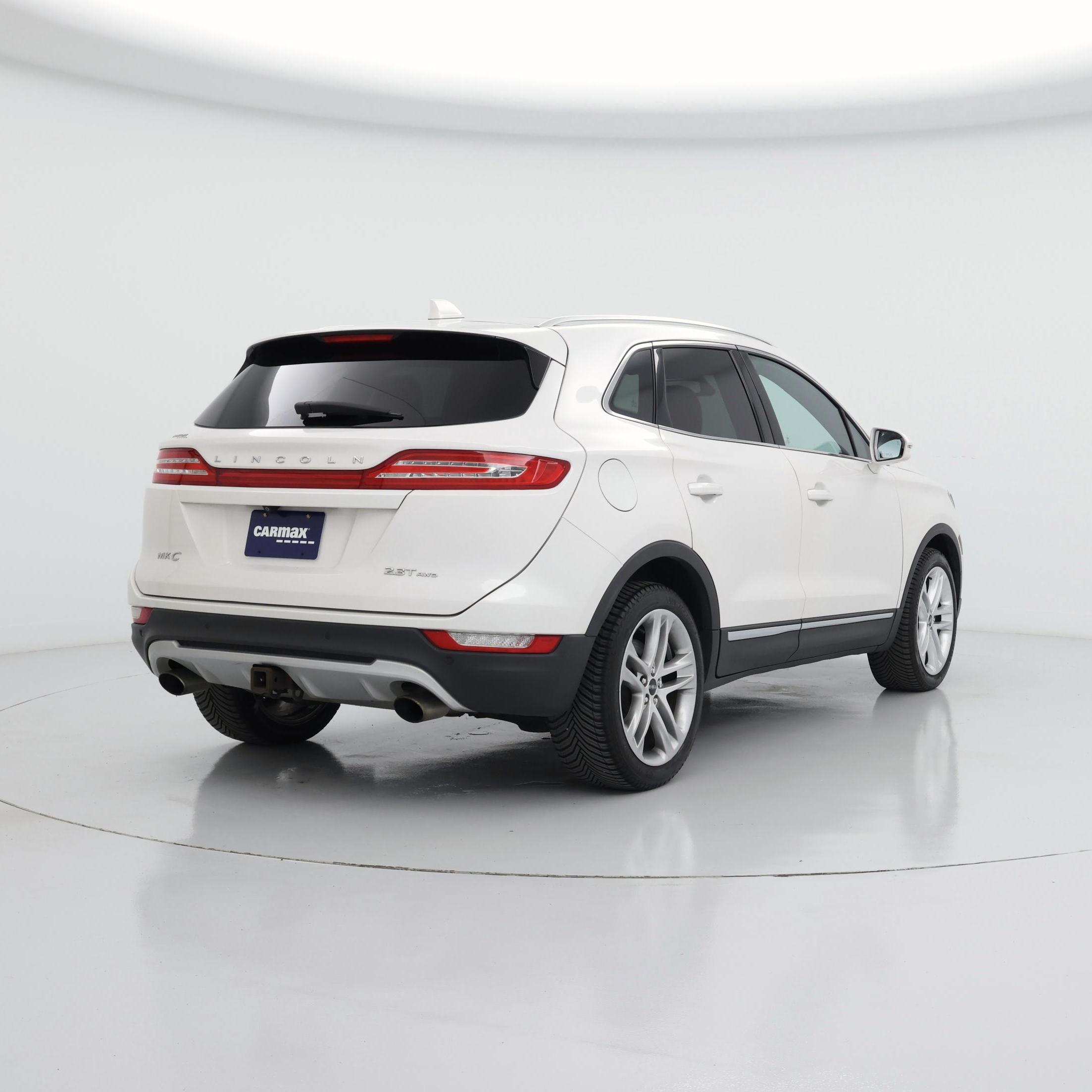 Thumbnail: 2017 Lincoln MKC - 8