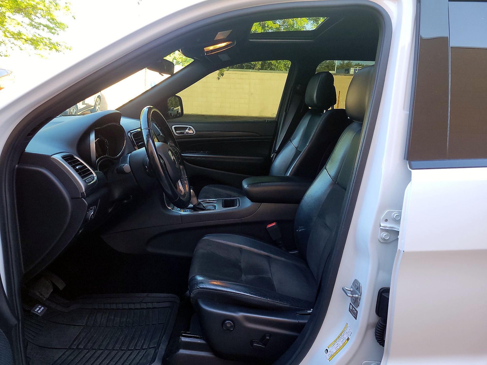 Thumbnail: 2021 Jeep Grand Cherokee - 9
