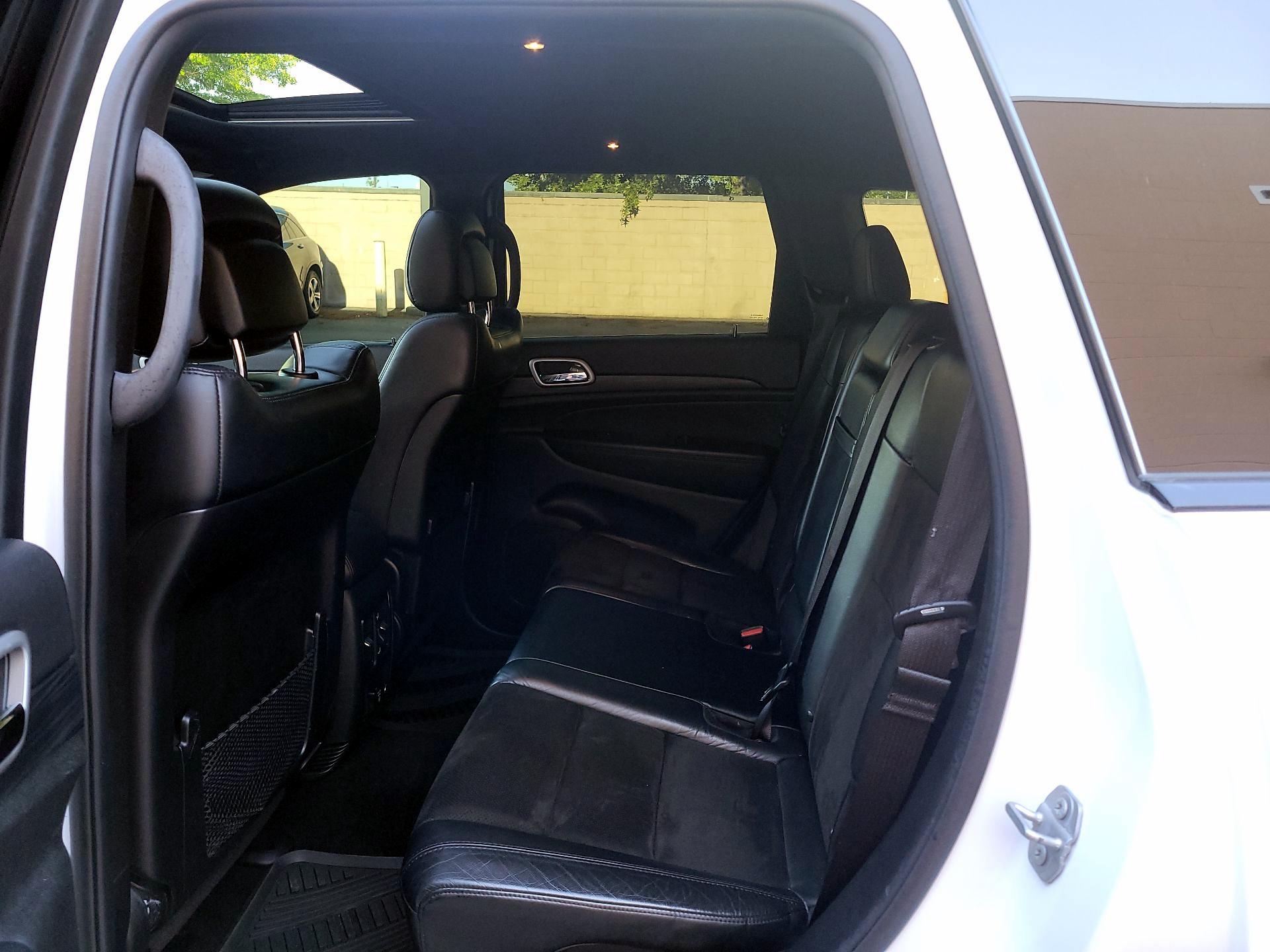Thumbnail: 2021 Jeep Grand Cherokee - 19