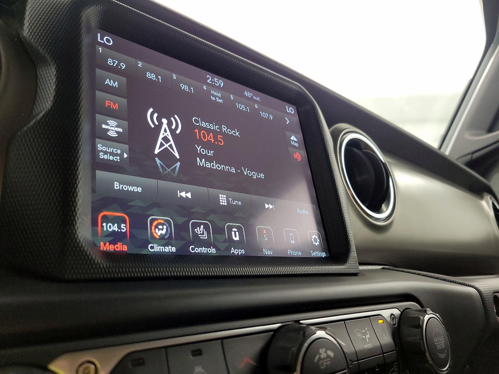 2020 Jeep Gladiator Rubicon - Photo 17