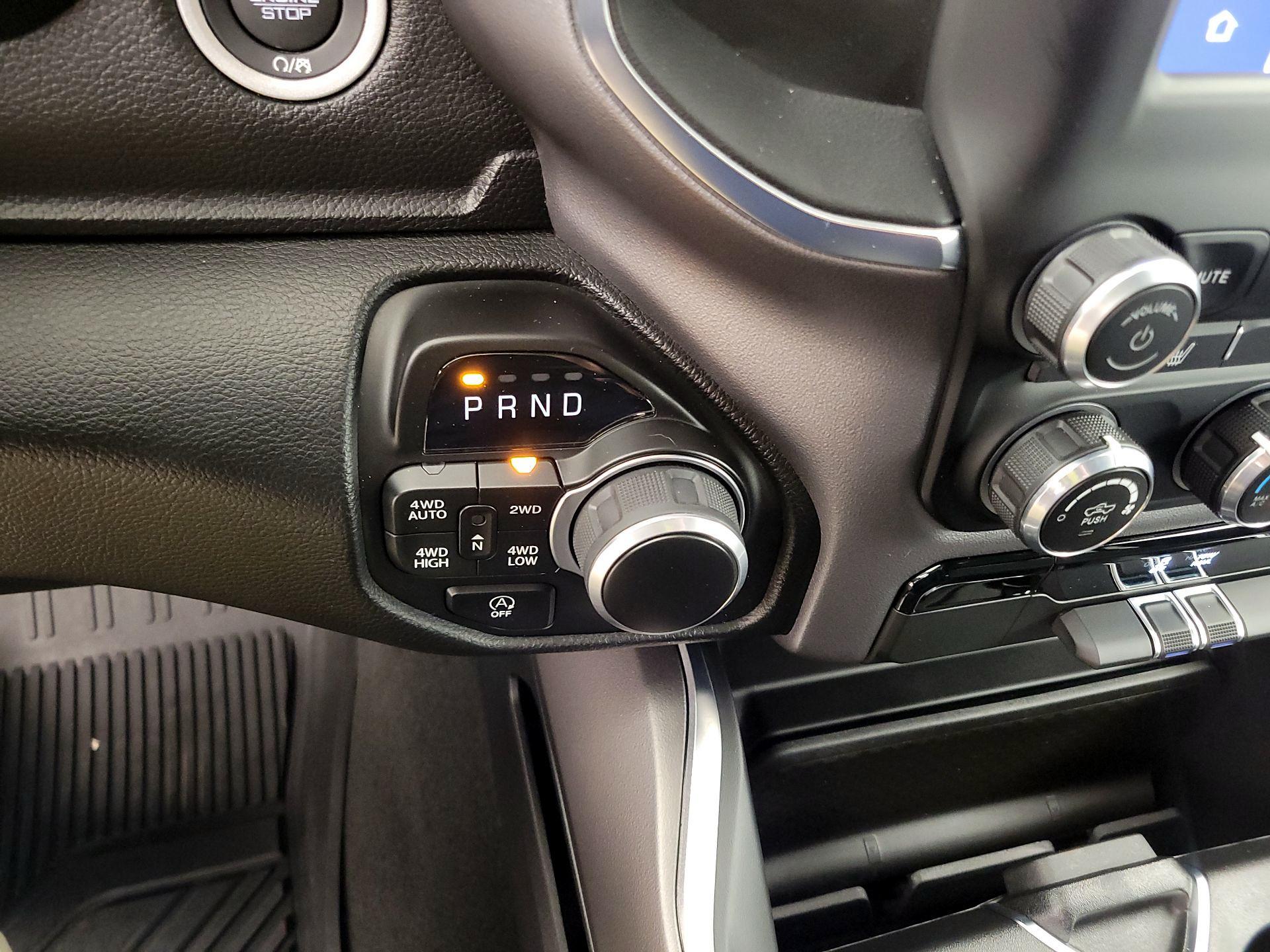 Thumbnail: 2024 RAM 1500 - 17
