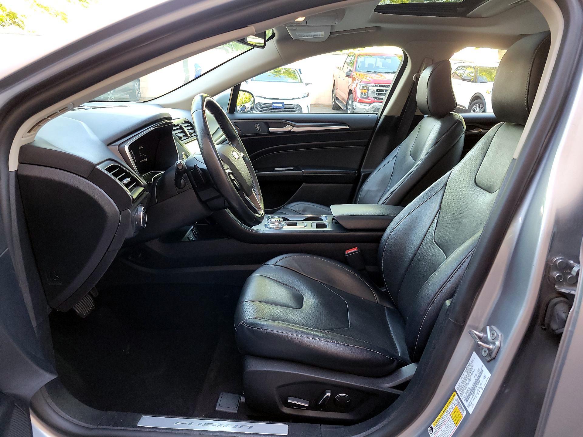 Thumbnail: 2020 Ford Fusion - 9