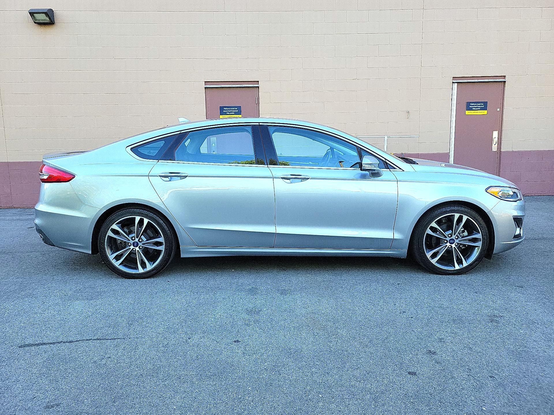 Thumbnail: 2020 Ford Fusion - 4
