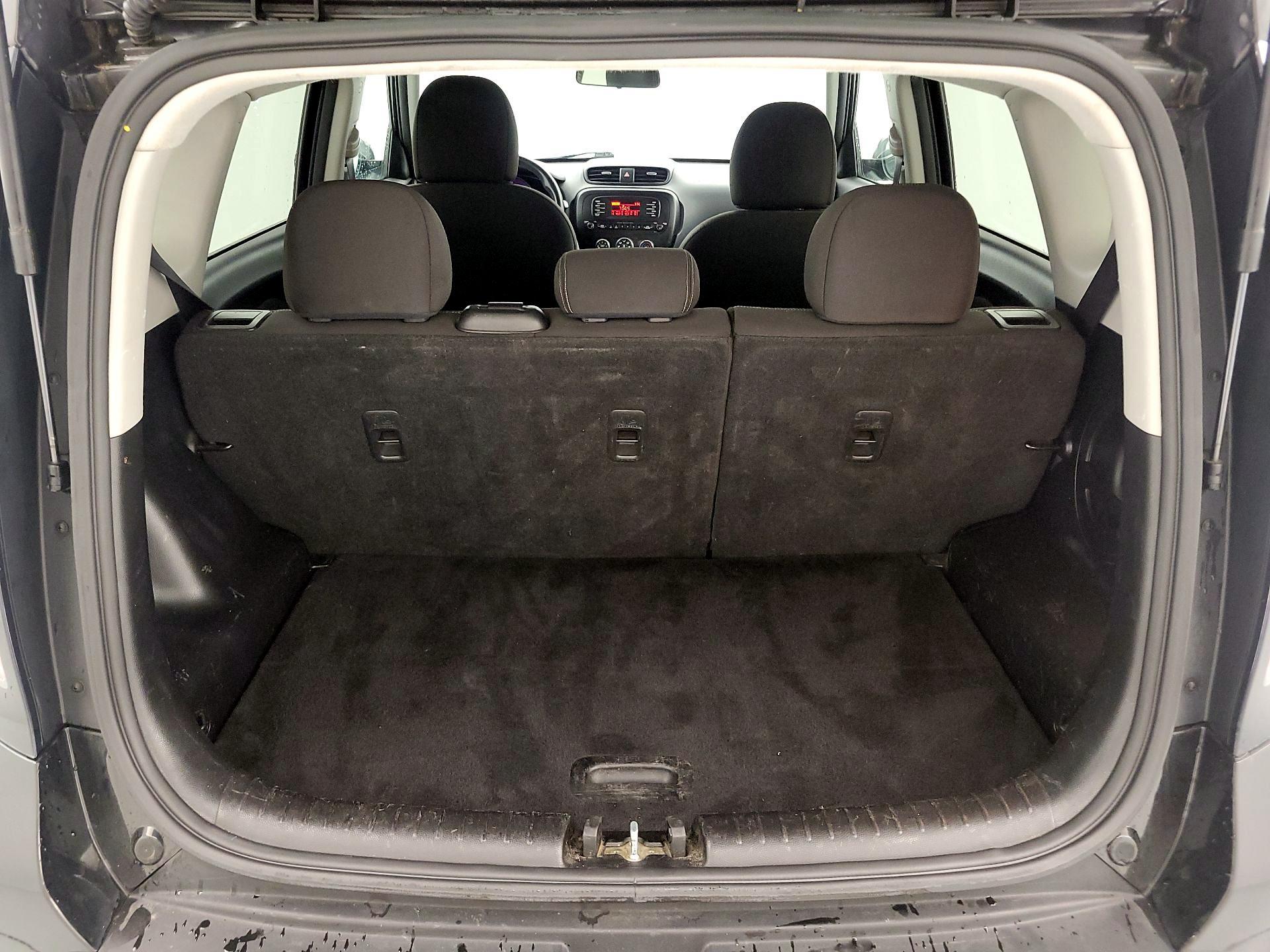 Thumbnail: 2016 Kia Soul - 19