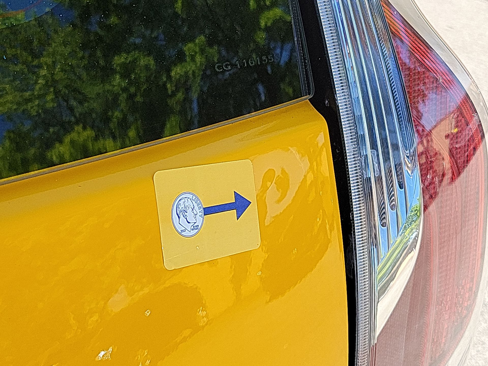 Thumbnail: 2015 Toyota Prius c - 20