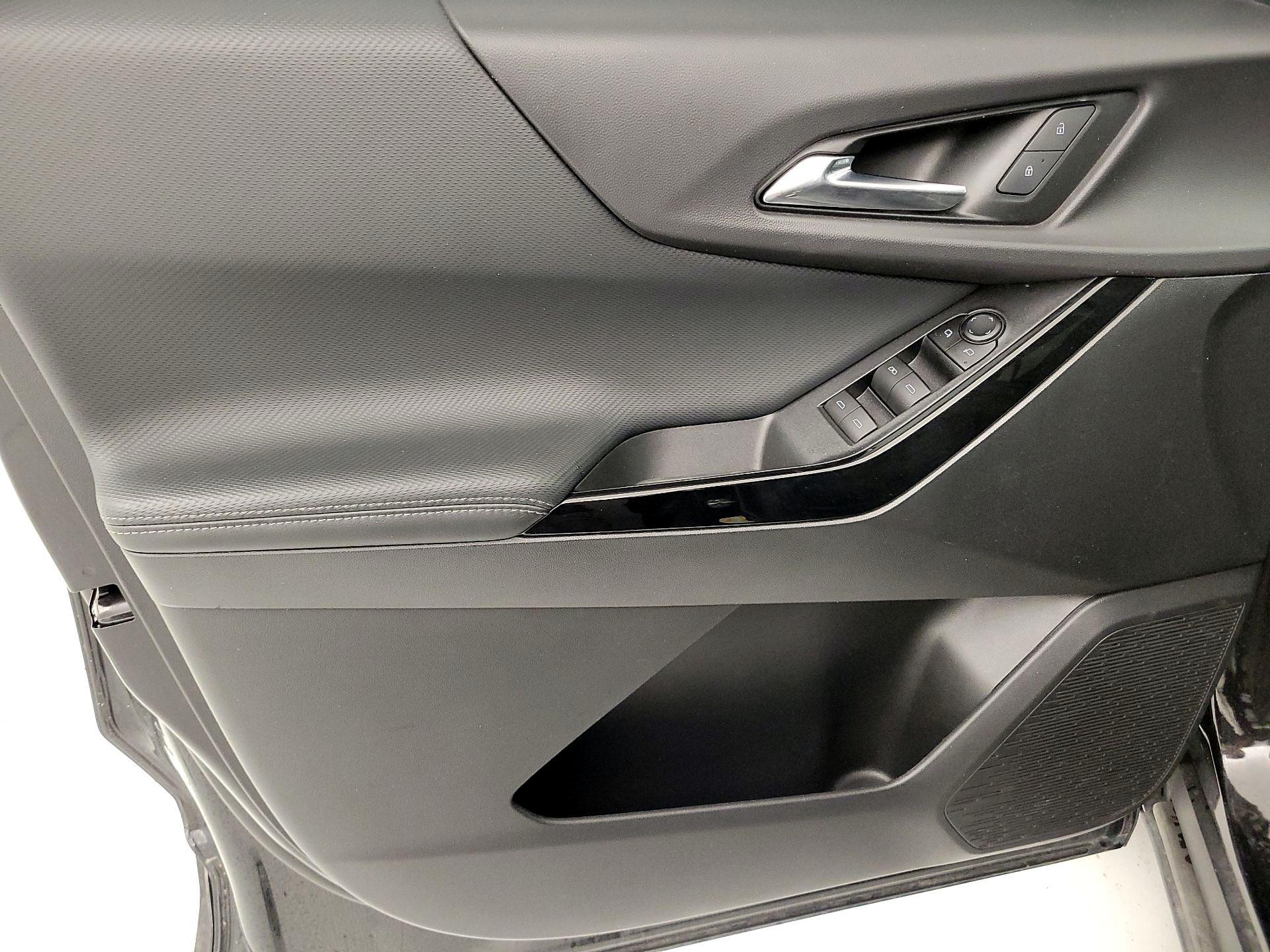 Thumbnail: 2025 Chevrolet Equinox - 12