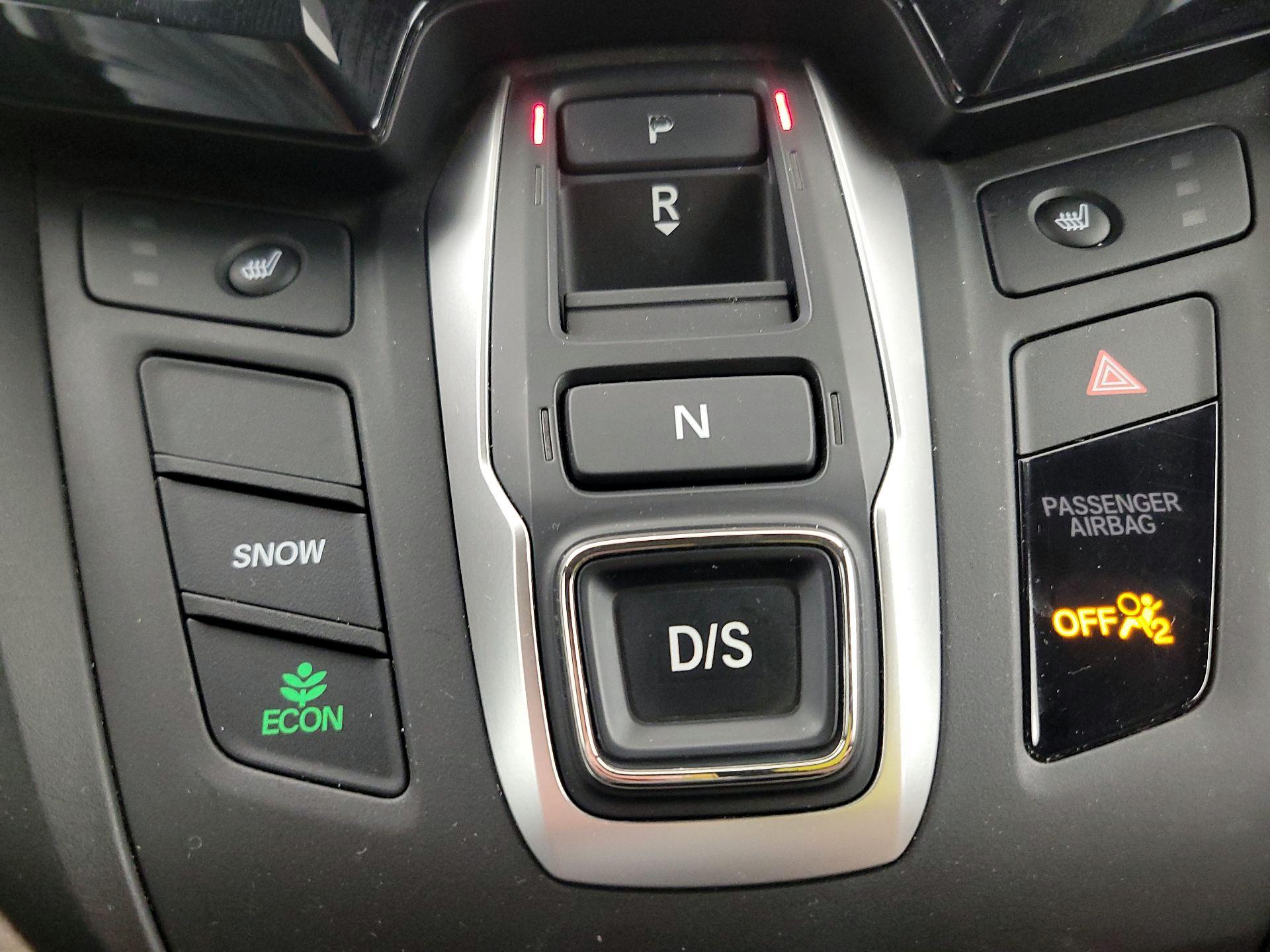 Thumbnail: 2019 Honda Odyssey - 17