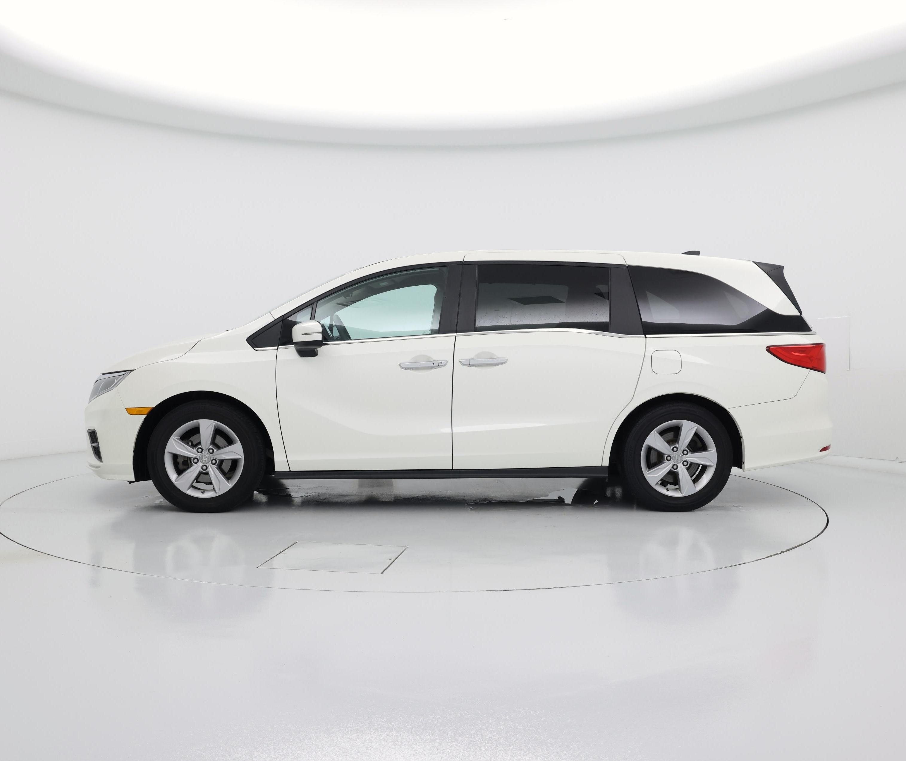 Thumbnail: 2019 Honda Odyssey - 3