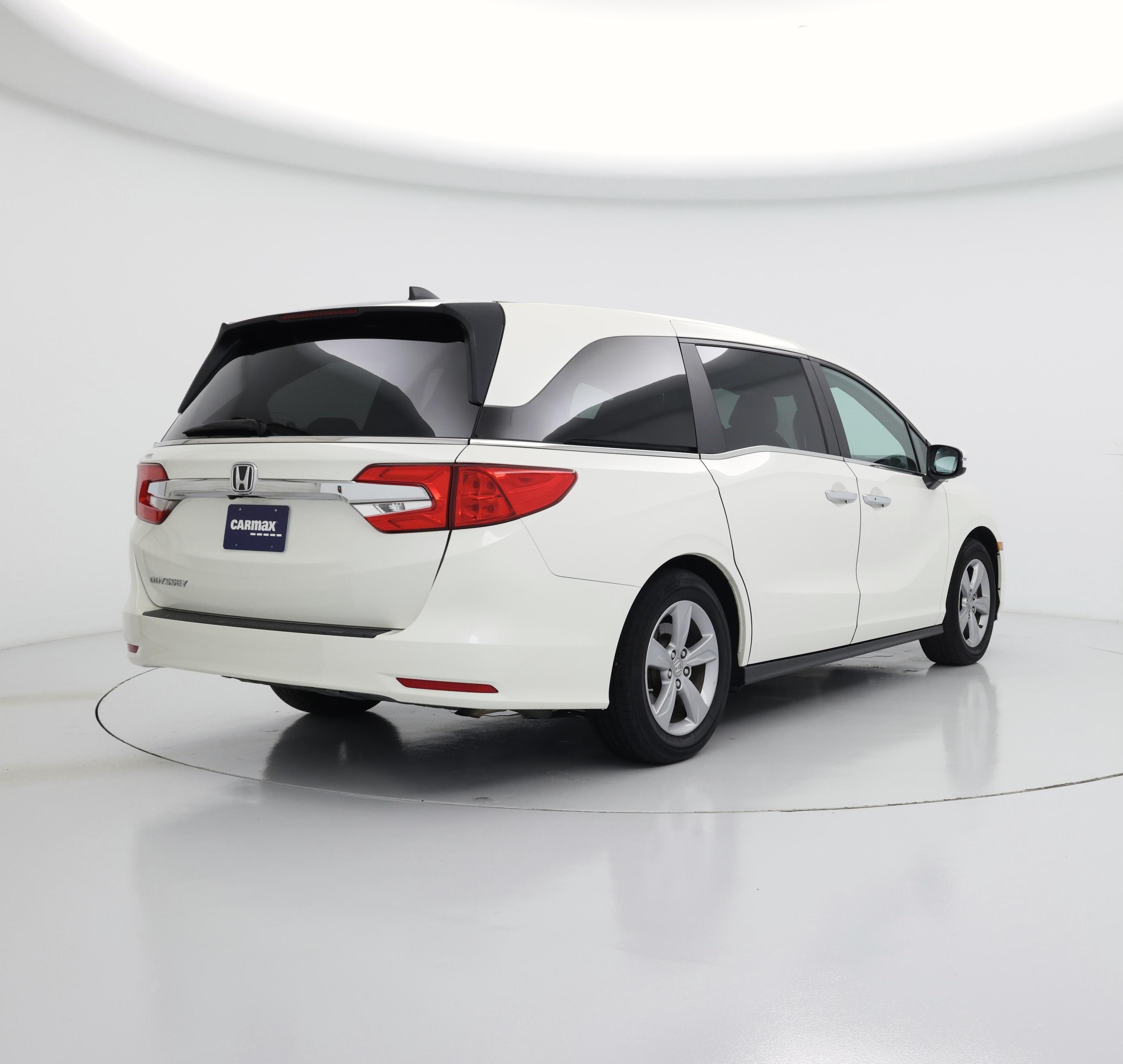 Thumbnail: 2019 Honda Odyssey - 8