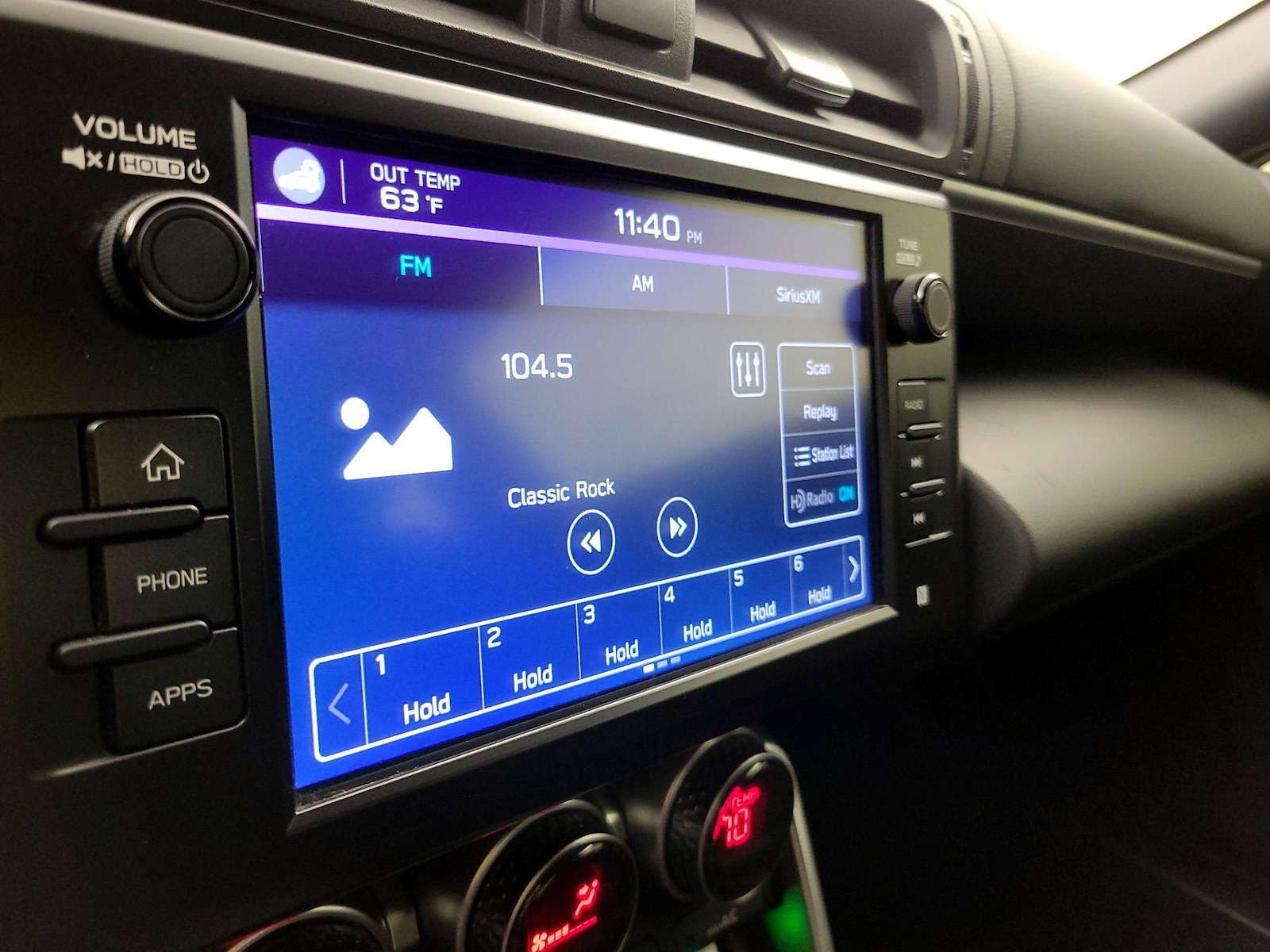 2023 Toyota GR86 Premium - Photo 16
