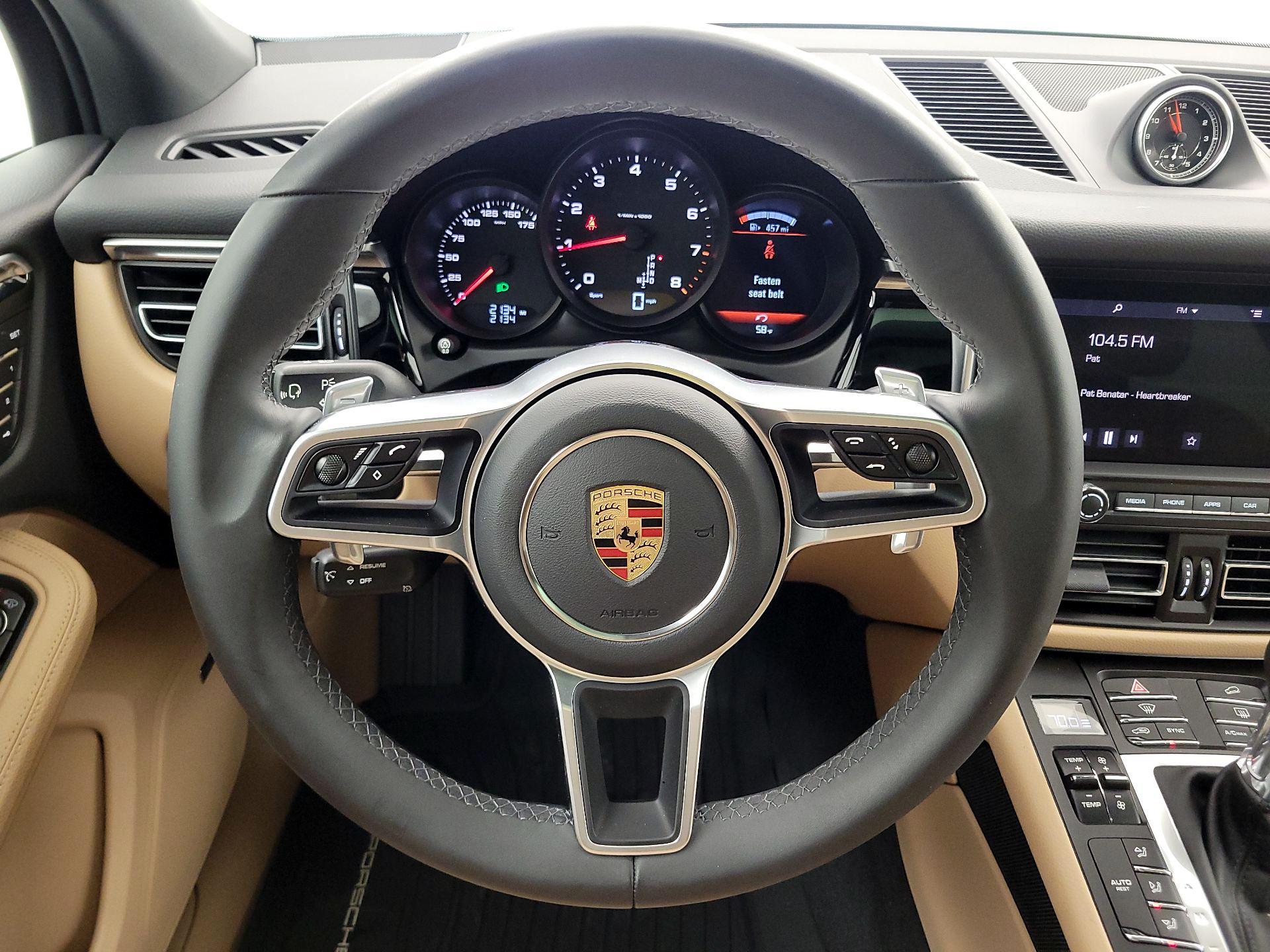 Thumbnail: 2020 Porsche Macan - 10