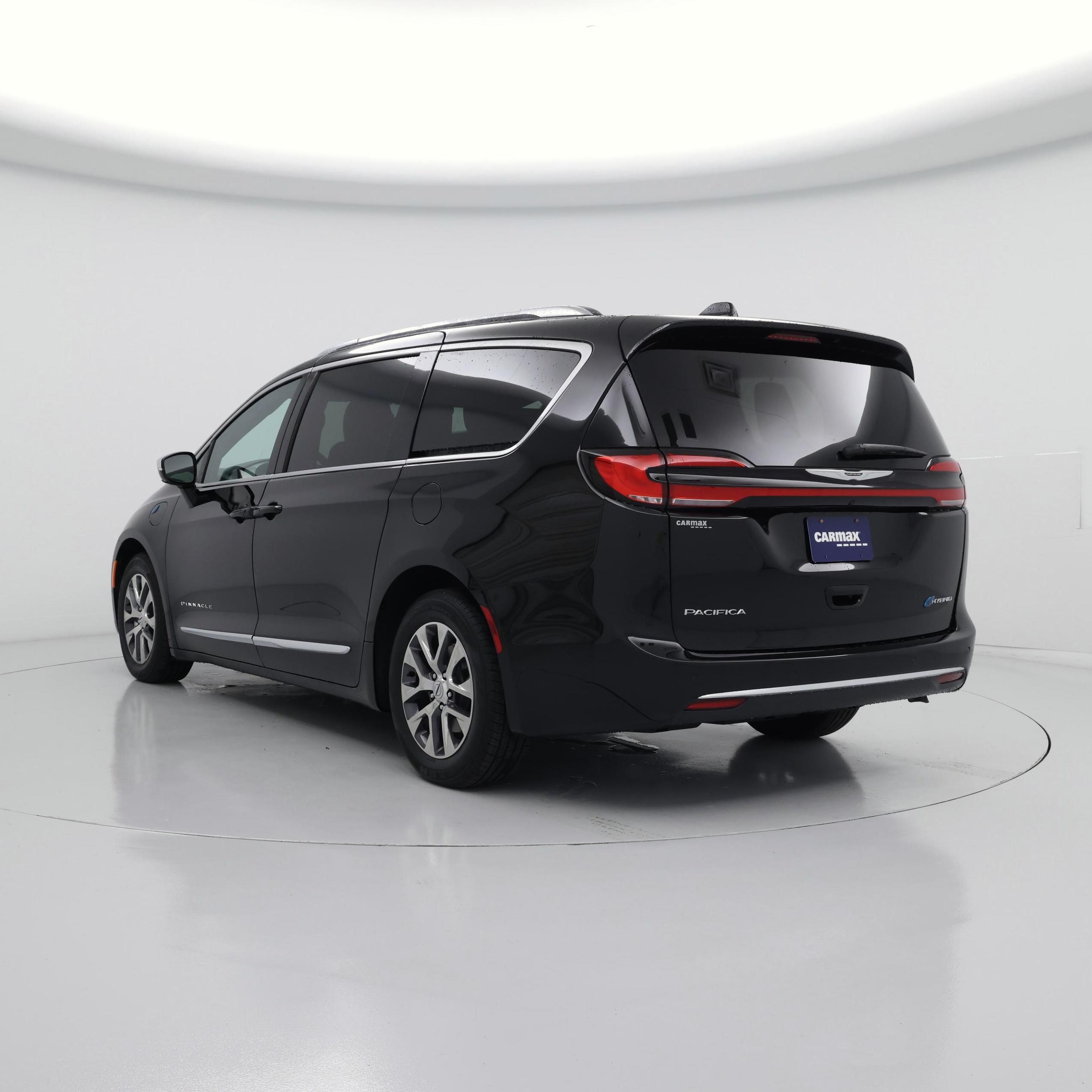 Thumbnail: 2025 Chrysler Pacifica - 2