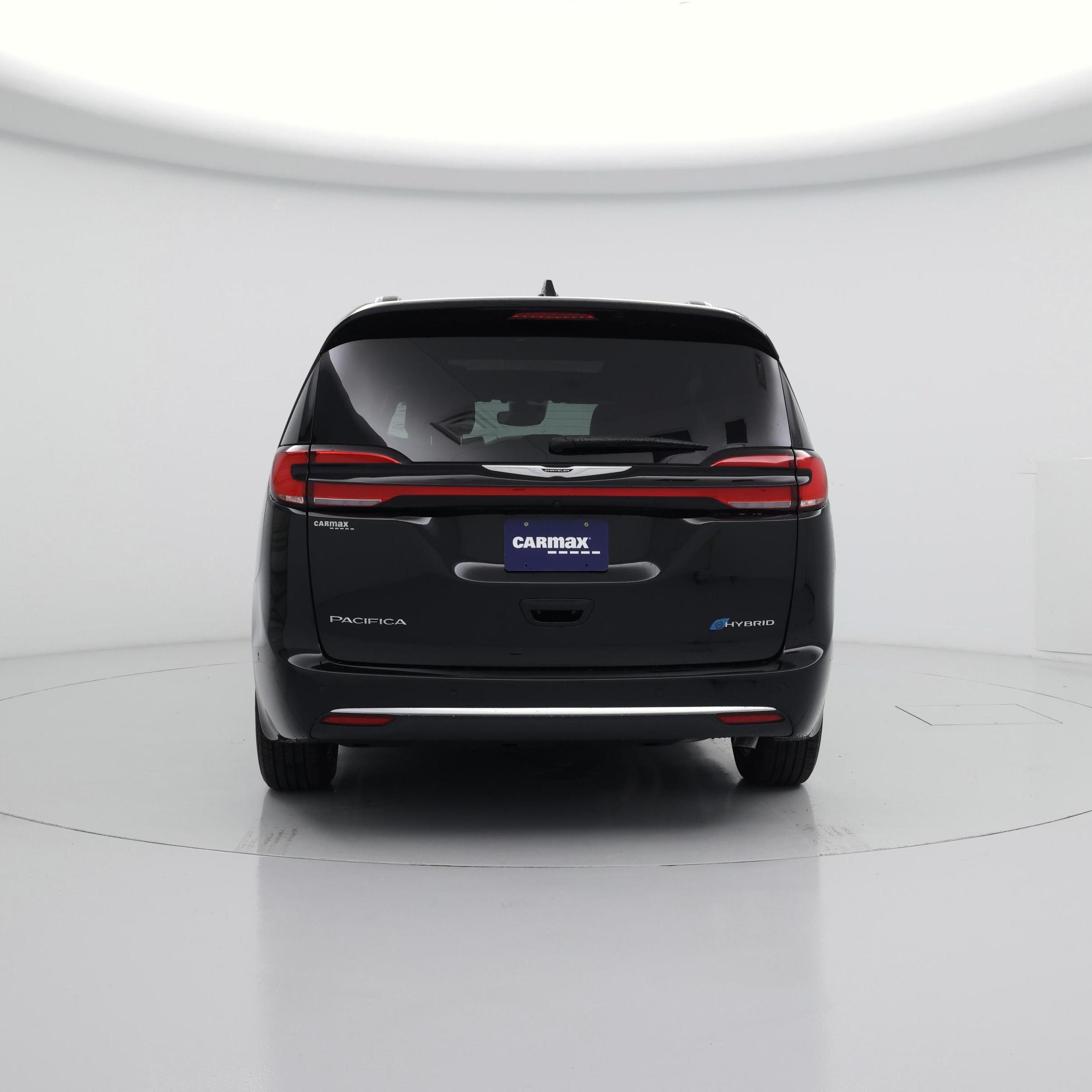 Thumbnail: 2025 Chrysler Pacifica - 6