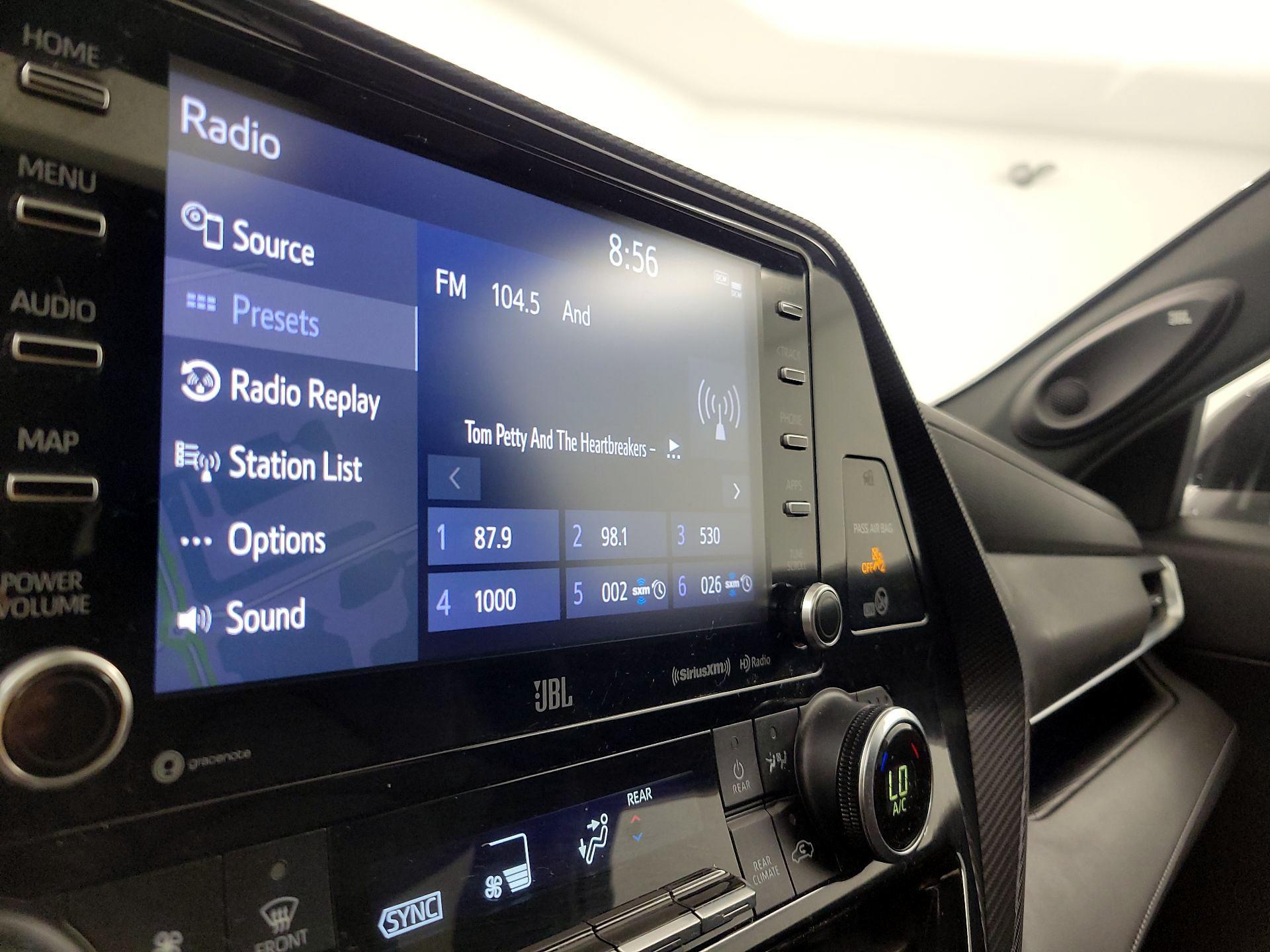 Thumbnail: 2021 Toyota Highlander - 16