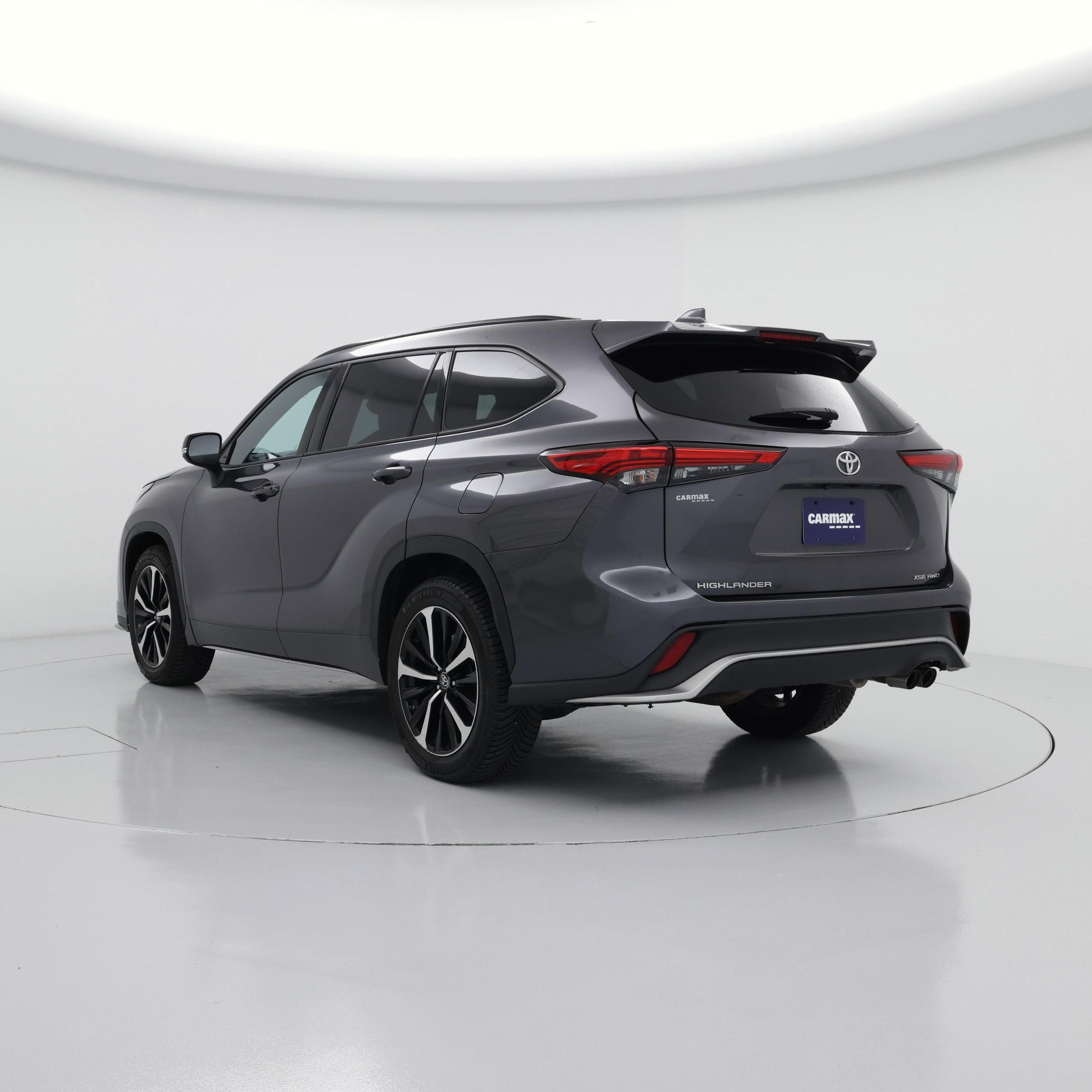 Thumbnail: 2021 Toyota Highlander - 2