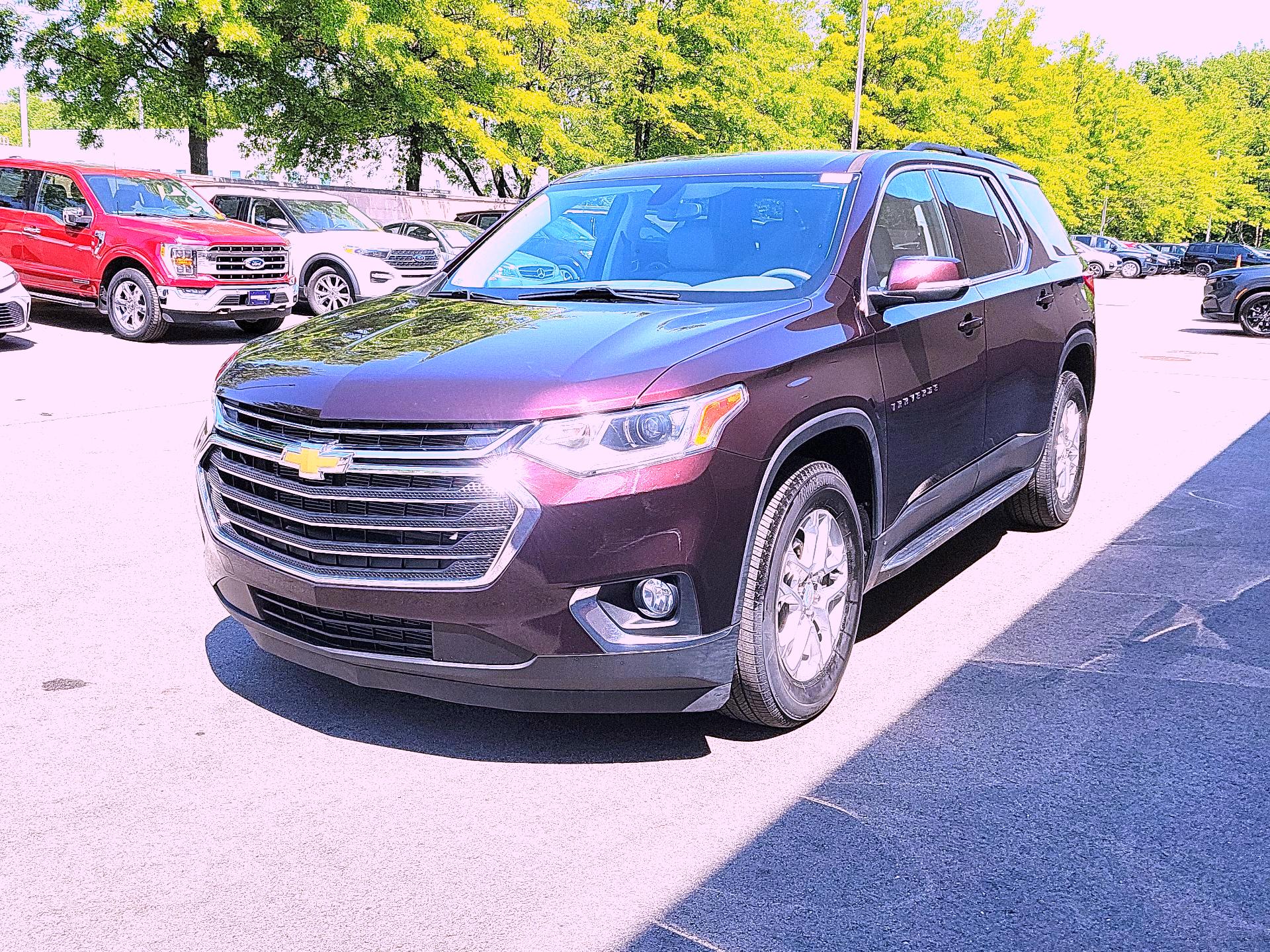 Thumbnail: 2021 Chevrolet Traverse - 3