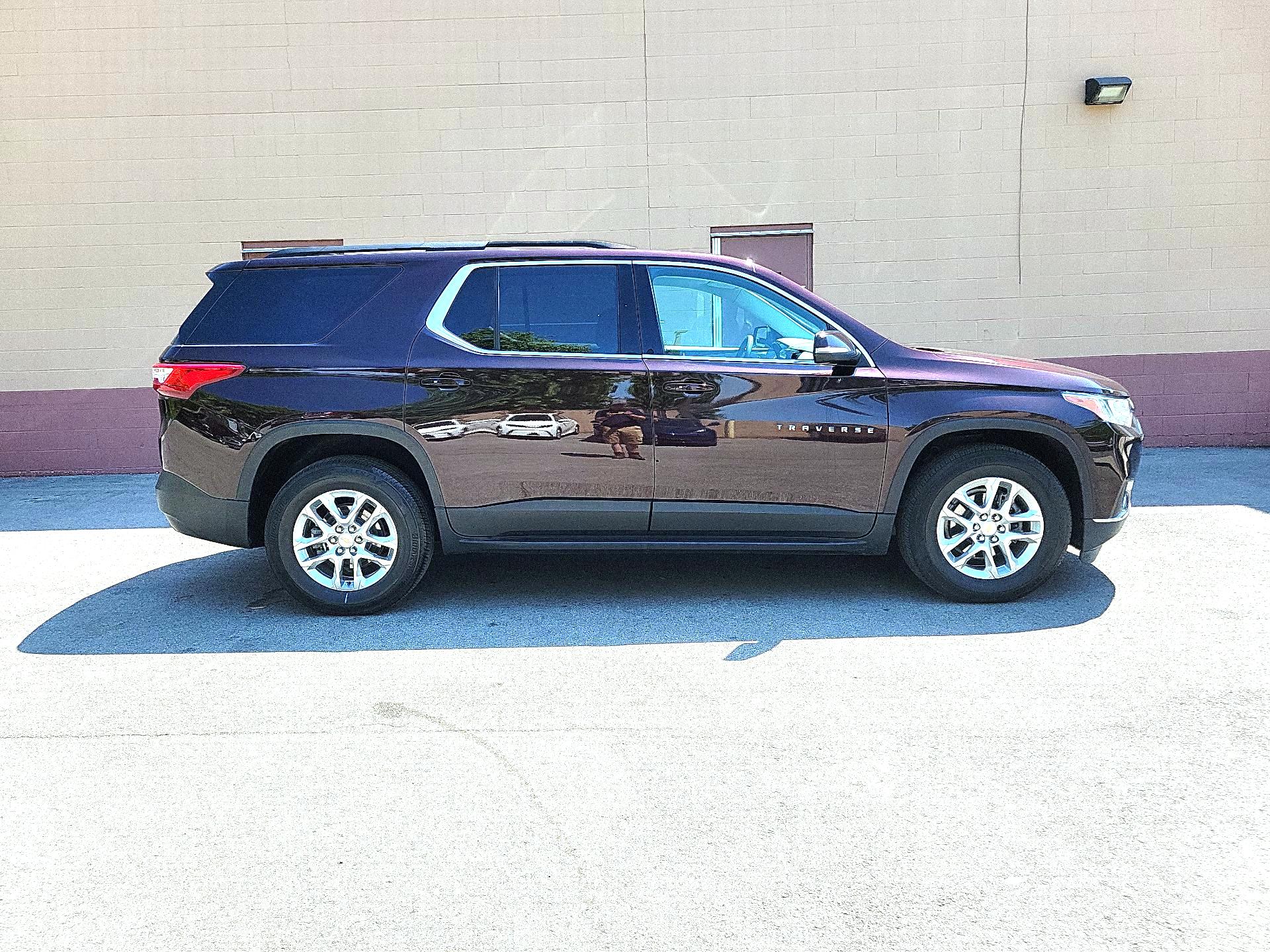 Thumbnail: 2021 Chevrolet Traverse - 4