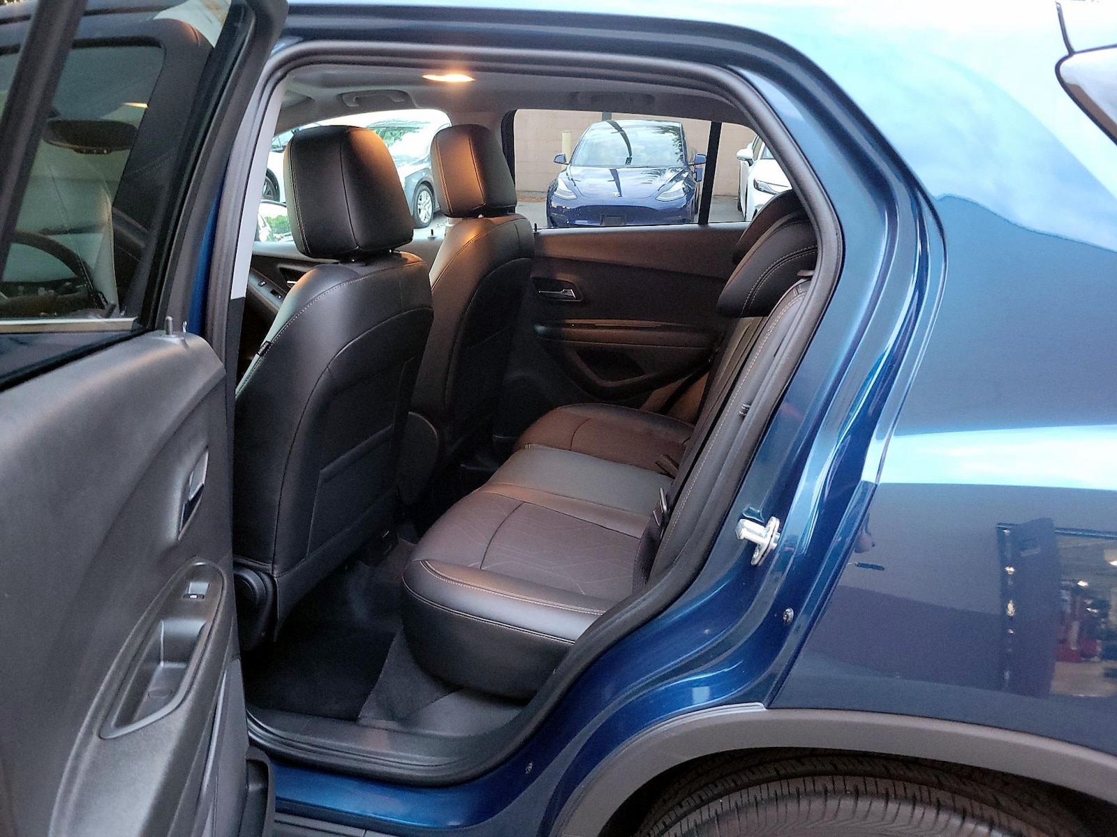 2020 Chevrolet Trax LT - Photo 19