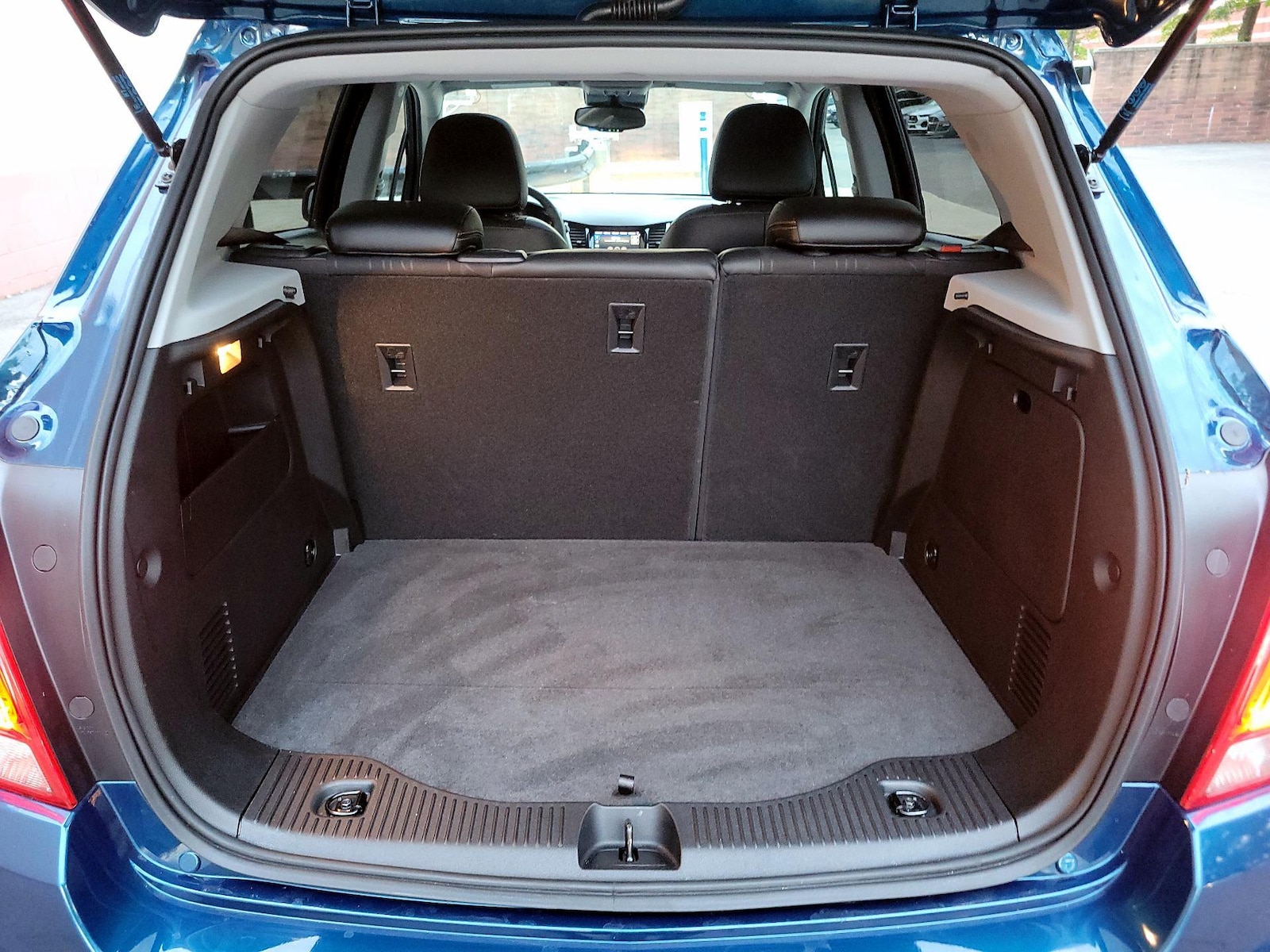 2020 Chevrolet Trax LT - Photo 20