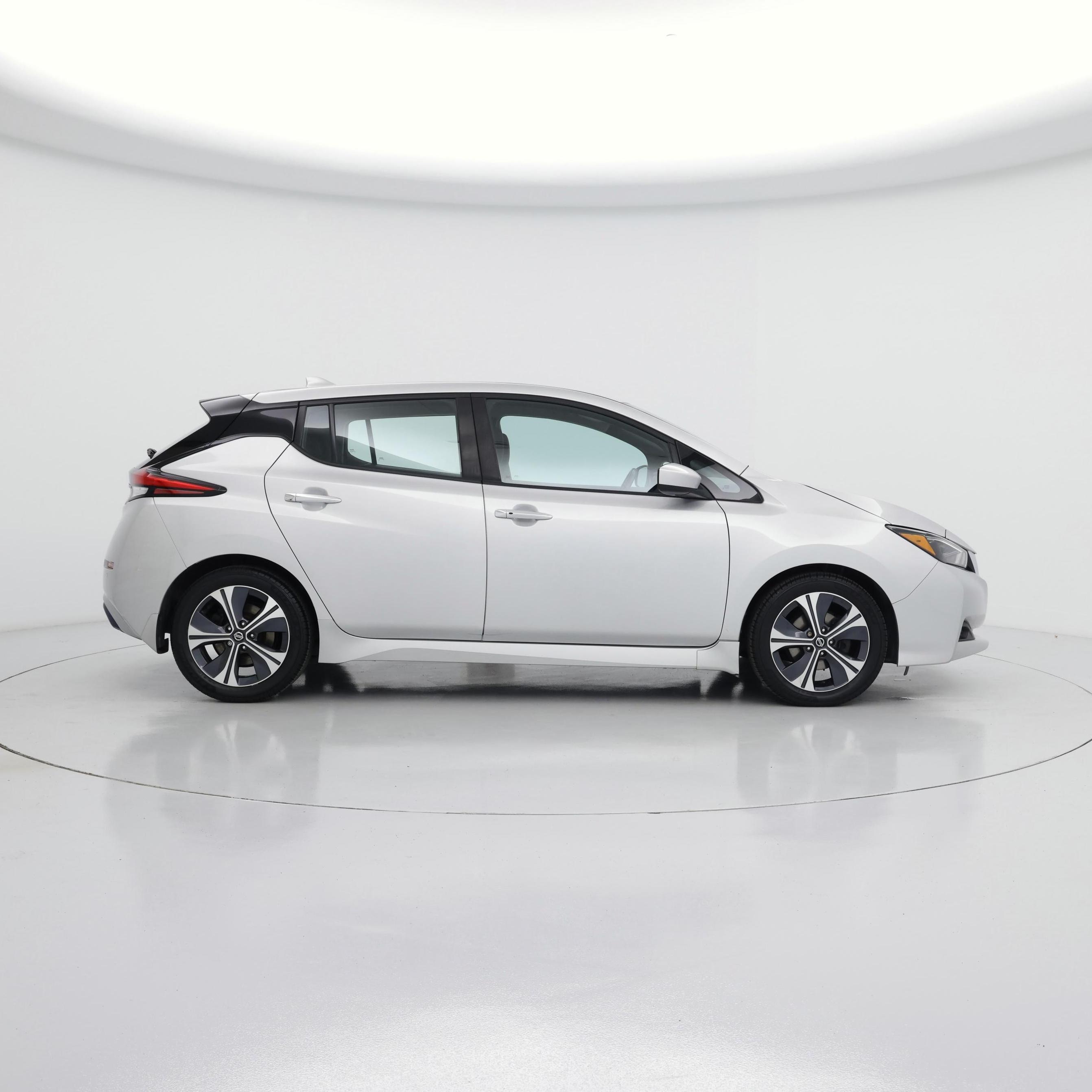 Thumbnail: 2022 Nissan Leaf - 7